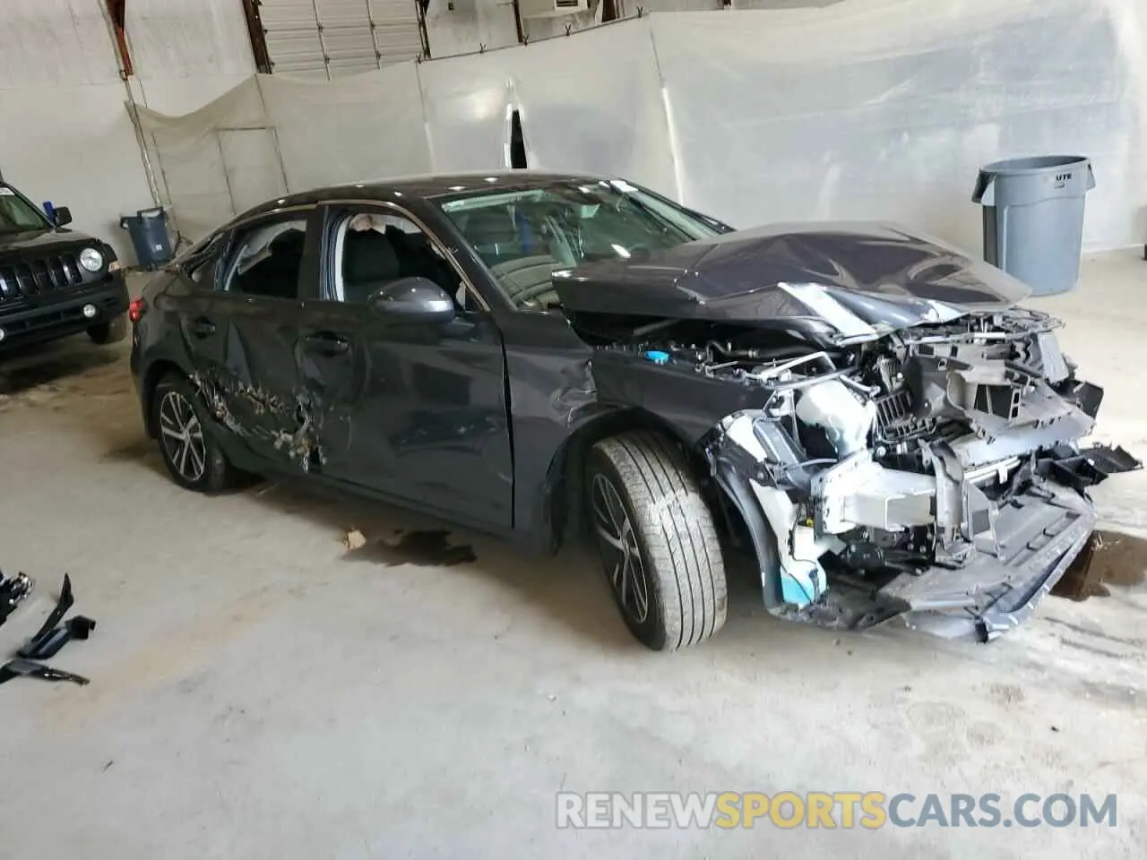 4 Фотография поврежденного автомобиля 19XFL2H50RE013526 HONDA CIVIC 2024