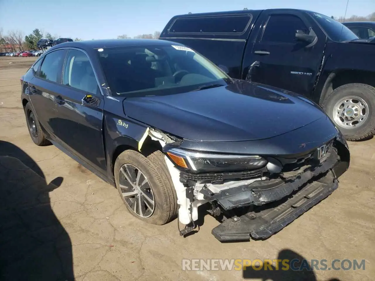 4 Photograph of a damaged car 19XFL2H58RE017257 HONDA CIVIC 2024