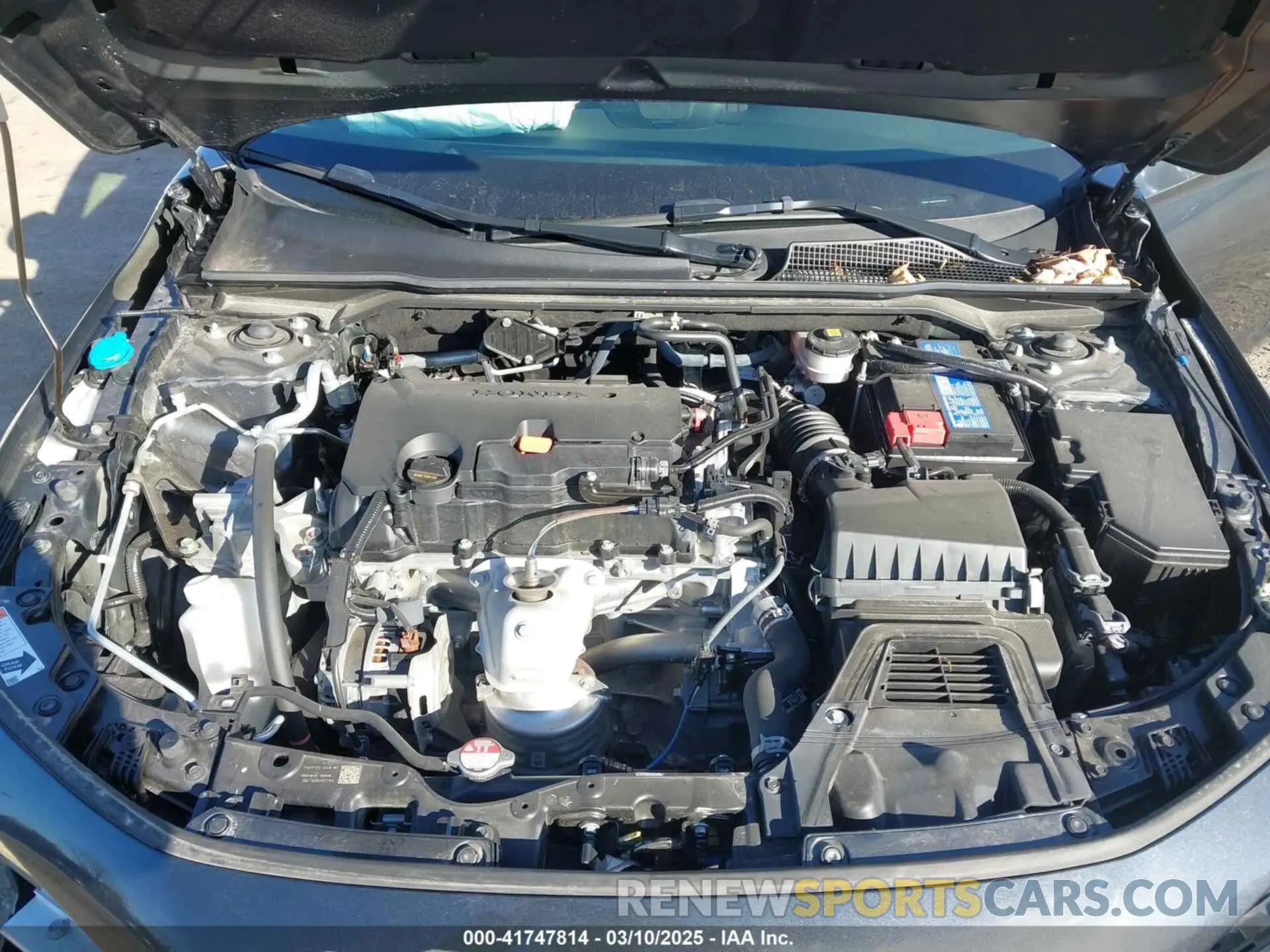 10 Photograph of a damaged car 19XFL2H59RE008308 HONDA CIVIC 2024