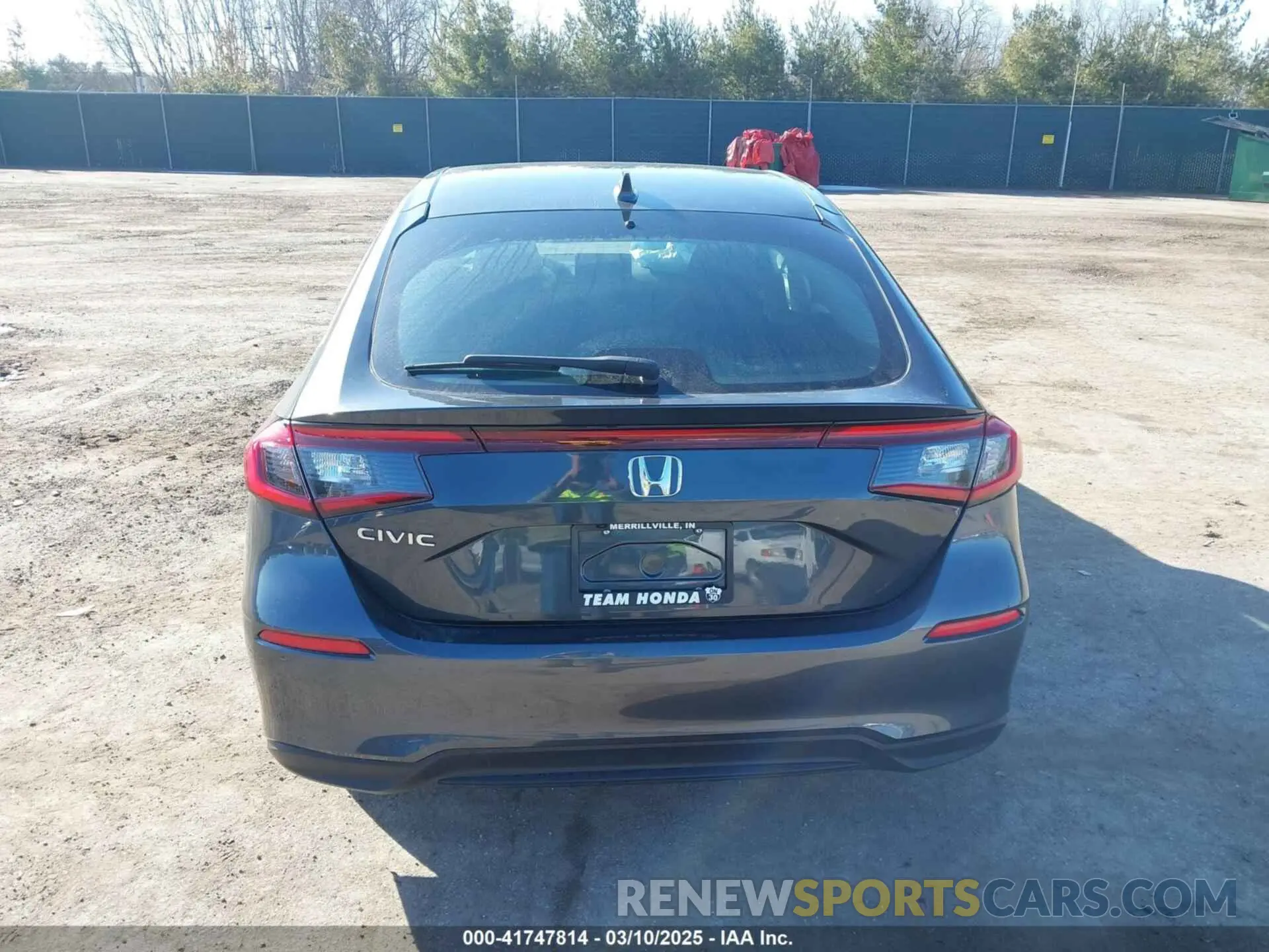 16 Photograph of a damaged car 19XFL2H59RE008308 HONDA CIVIC 2024