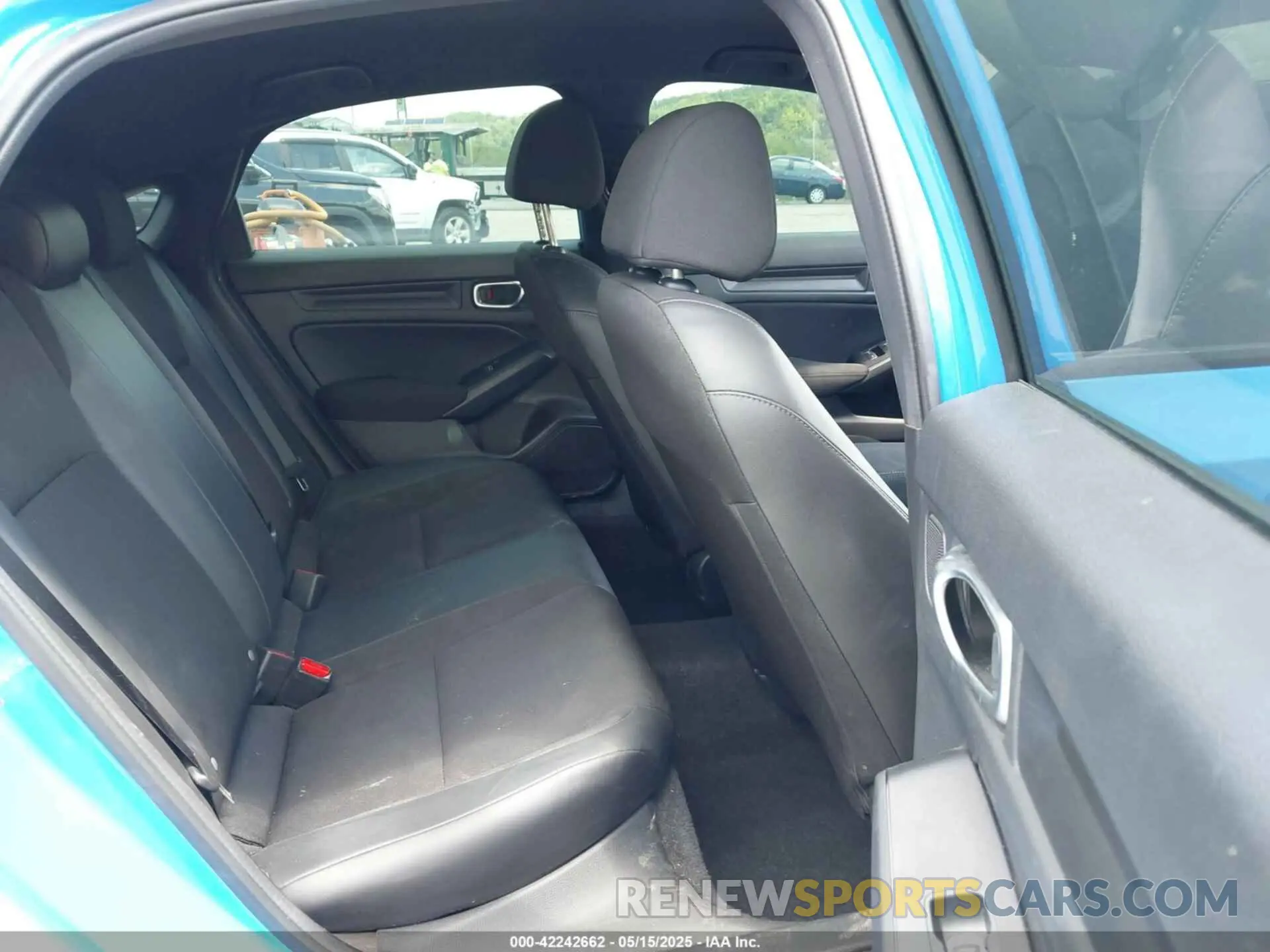 8 Фотография поврежденного автомобиля 19XFL2H80RE030062 HONDA CIVIC 2024