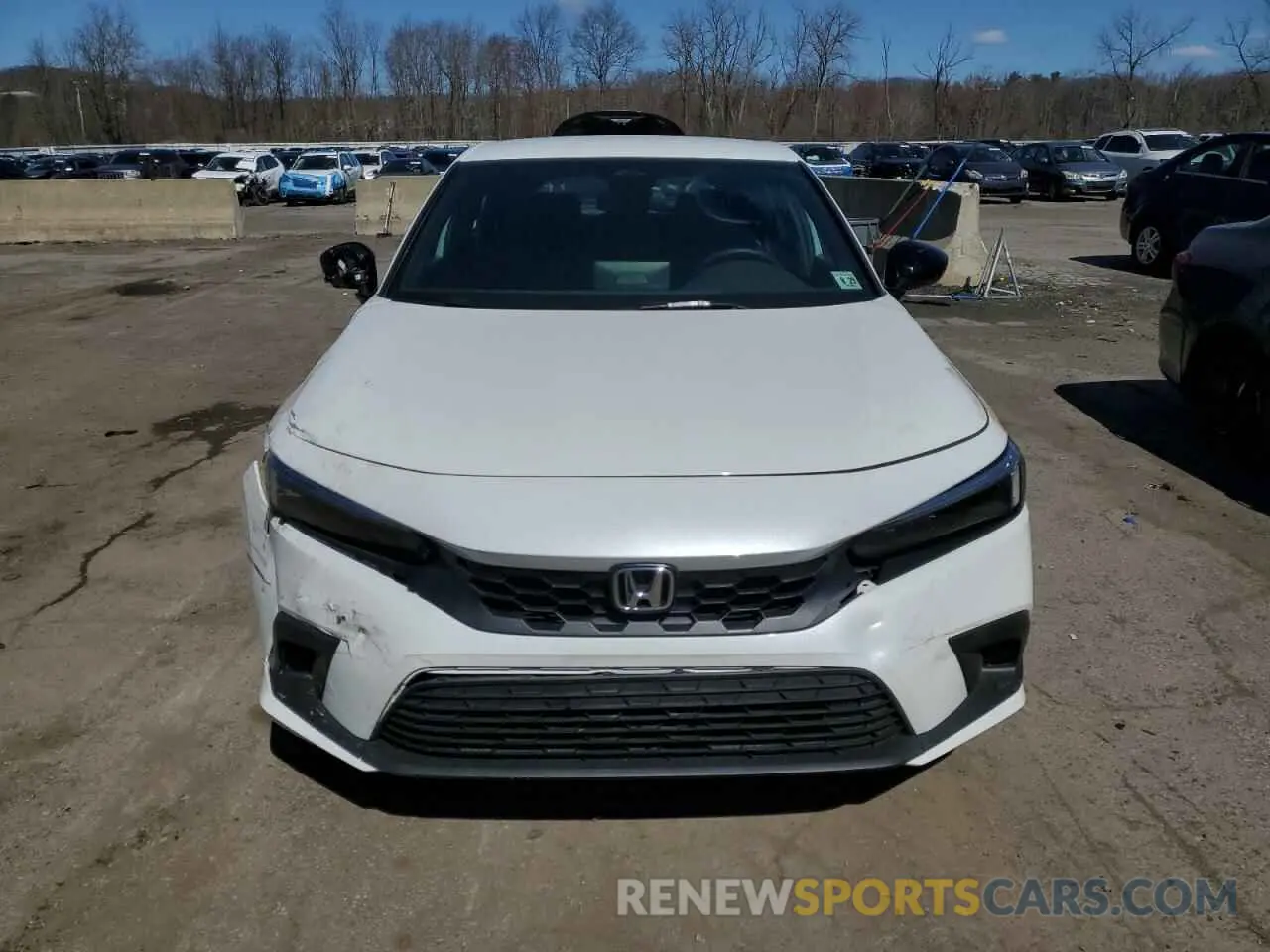 5 Photograph of a damaged car 19XFL2H80RE039070 HONDA CIVIC 2024
