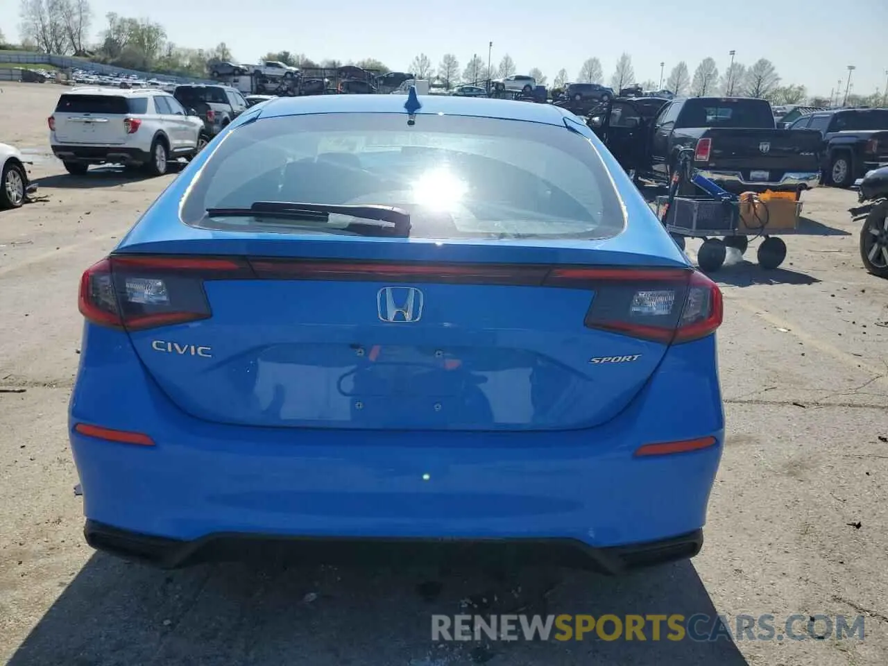 6 Photograph of a damaged car 19XFL2H82RE022996 HONDA CIVIC 2024