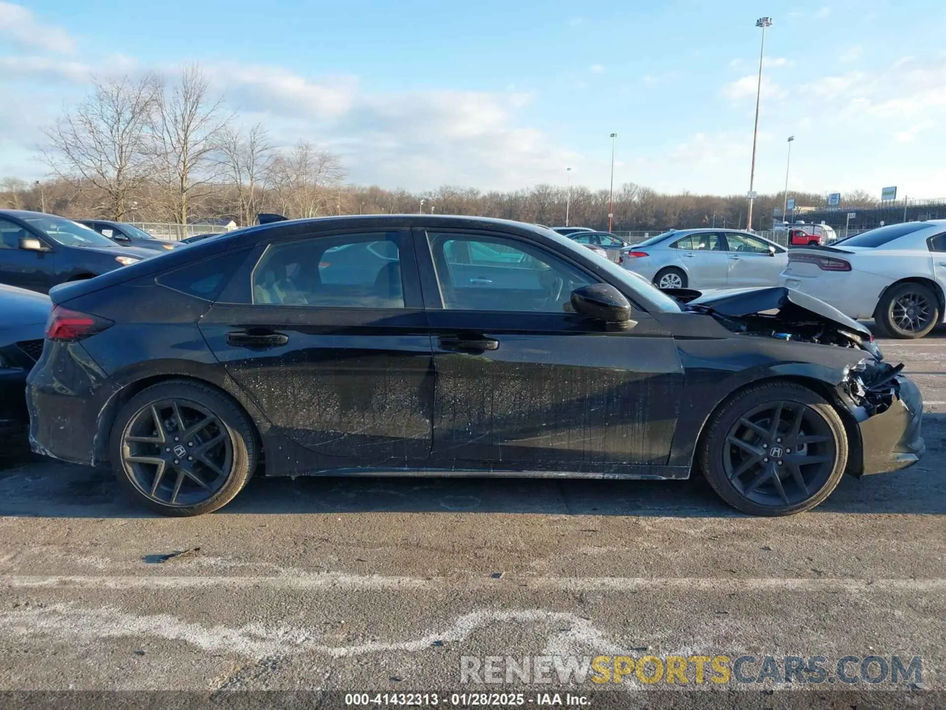 13 Фотография поврежденного автомобиля 19XFL2H82RE041726 HONDA CIVIC 2024