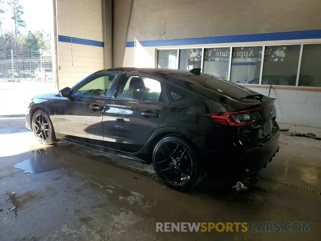 2 Фотография поврежденного автомобиля 19XFL2H83RE019461 HONDA CIVIC 2024