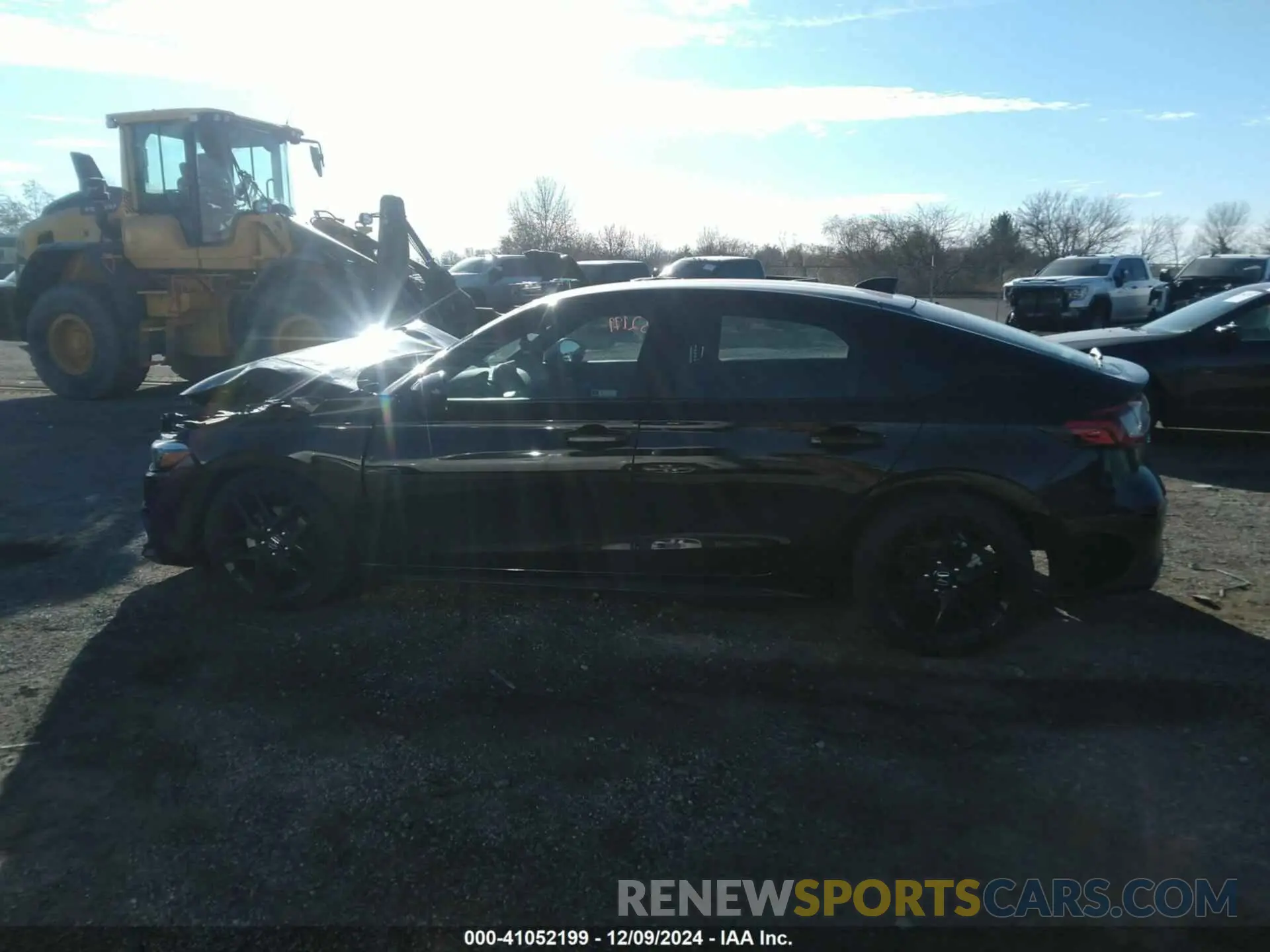 15 Фотография поврежденного автомобиля 19XFL2H83RE028581 HONDA CIVIC 2024