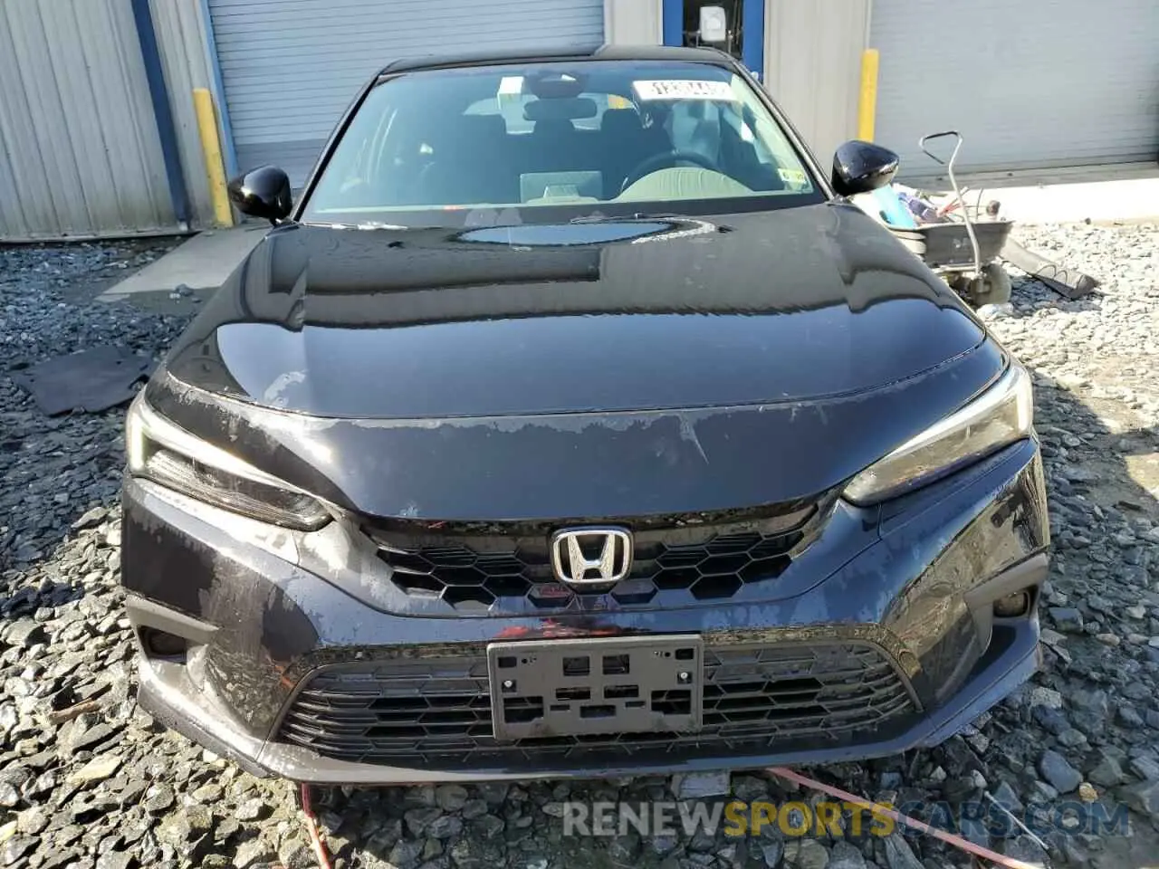 5 Photograph of a damaged car 19XFL2H83RE030640 HONDA CIVIC 2024