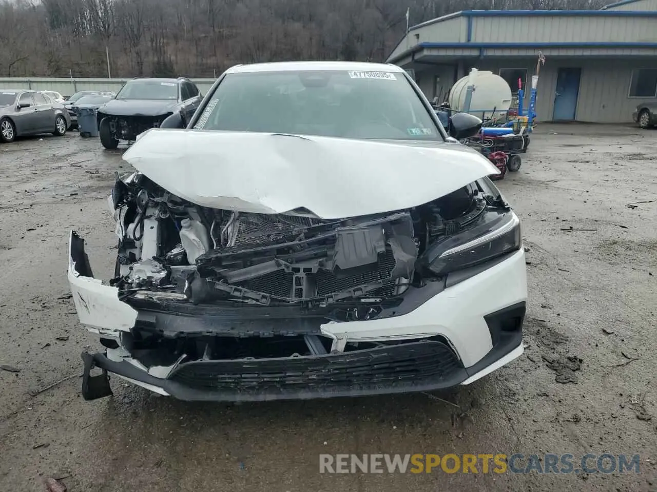 5 Photograph of a damaged car 19XFL2H85RE006002 HONDA CIVIC 2024