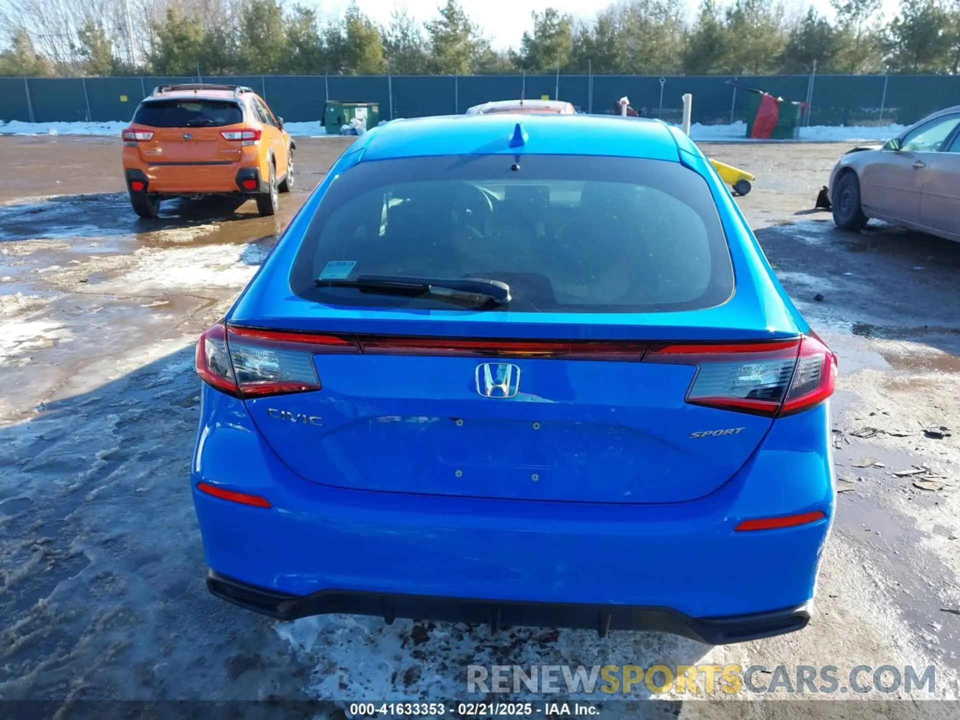 16 Фотография поврежденного автомобиля 19XFL2H85RE012219 HONDA CIVIC 2024
