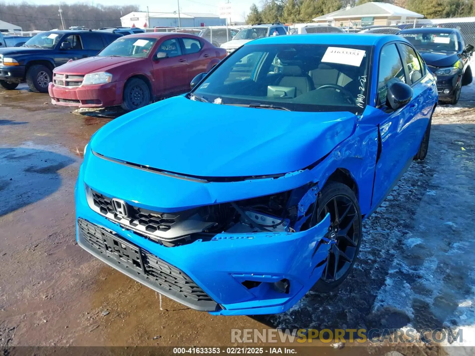 2 Фотография поврежденного автомобиля 19XFL2H85RE012219 HONDA CIVIC 2024