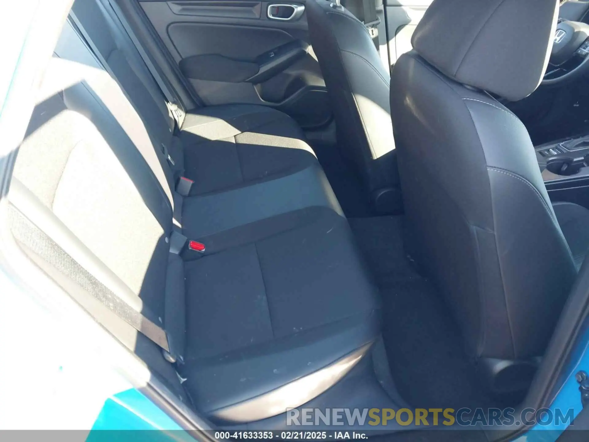 8 Фотография поврежденного автомобиля 19XFL2H85RE012219 HONDA CIVIC 2024