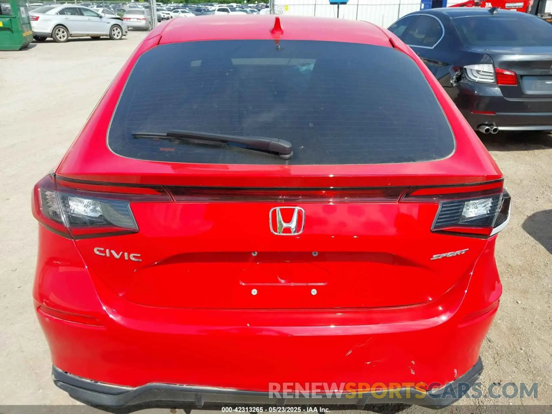 16 Фотография поврежденного автомобиля 19XFL2H85RE032485 HONDA CIVIC 2024