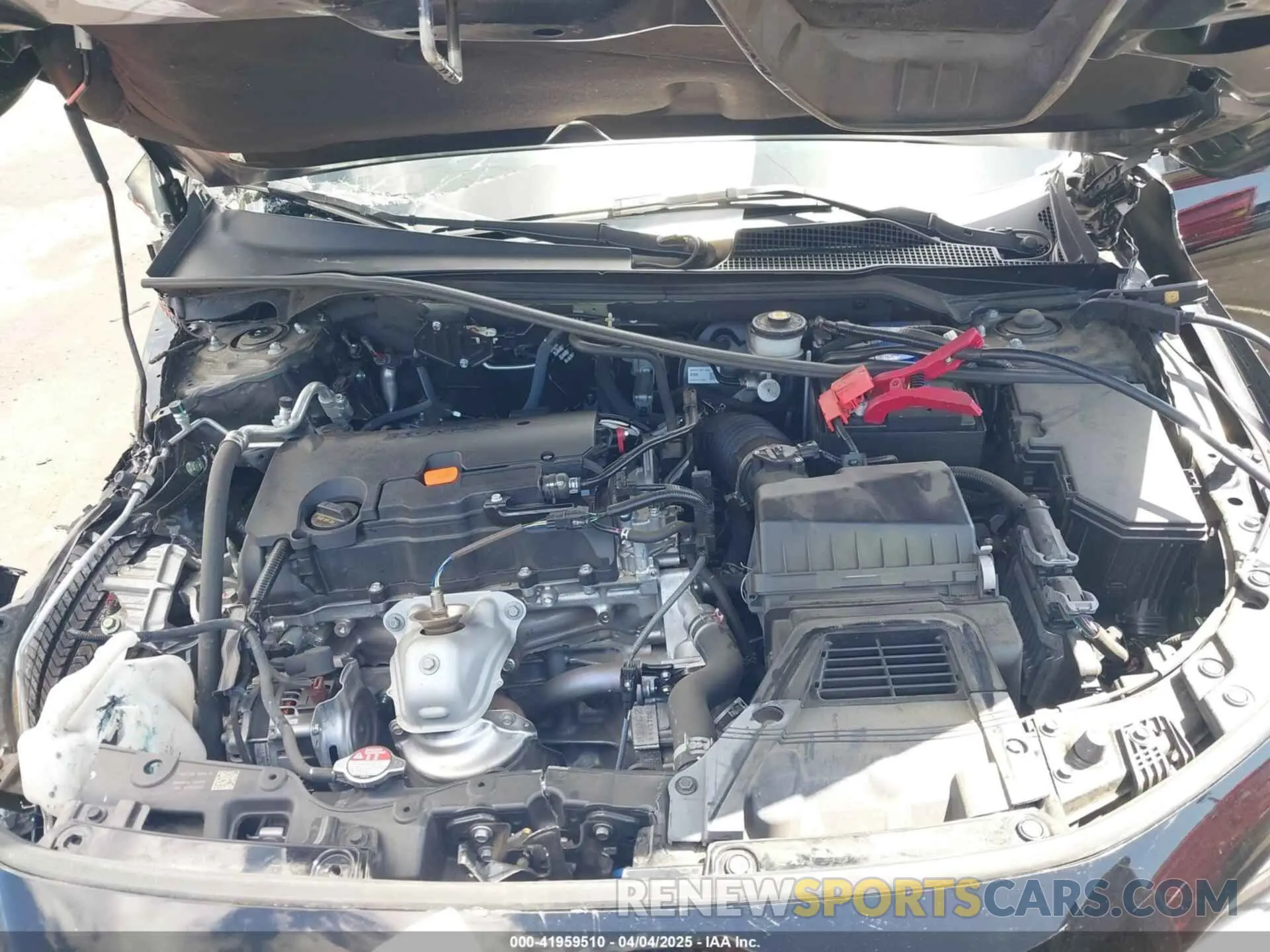10 Photograph of a damaged car 19XFL2H86RE009250 HONDA CIVIC 2024