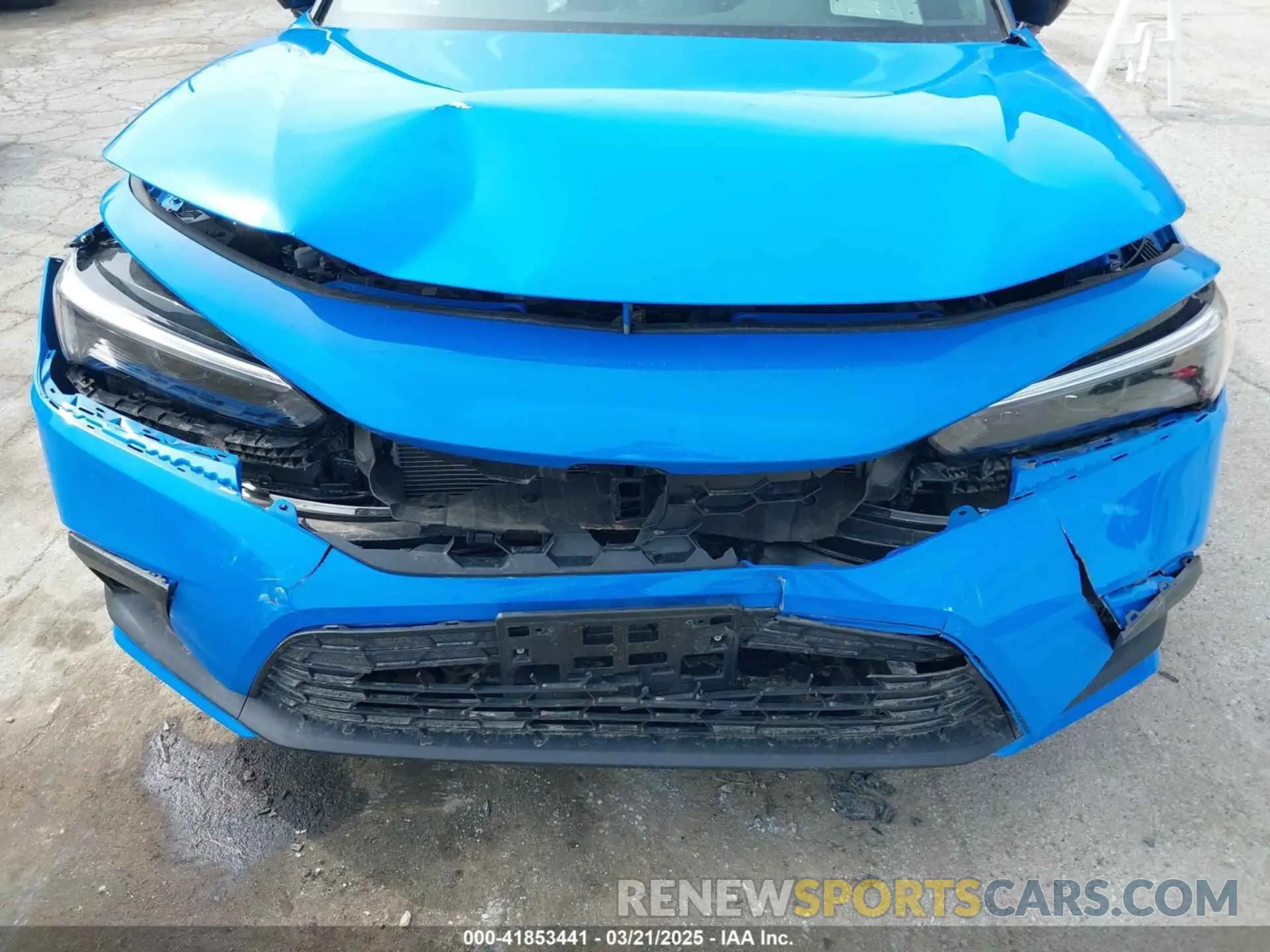 6 Photograph of a damaged car 19XFL2H86RE013640 HONDA CIVIC 2024