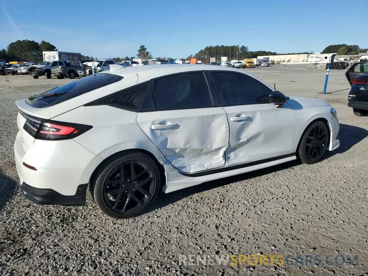 3 Photograph of a damaged car 19XFL2H86RE031586 HONDA CIVIC 2024