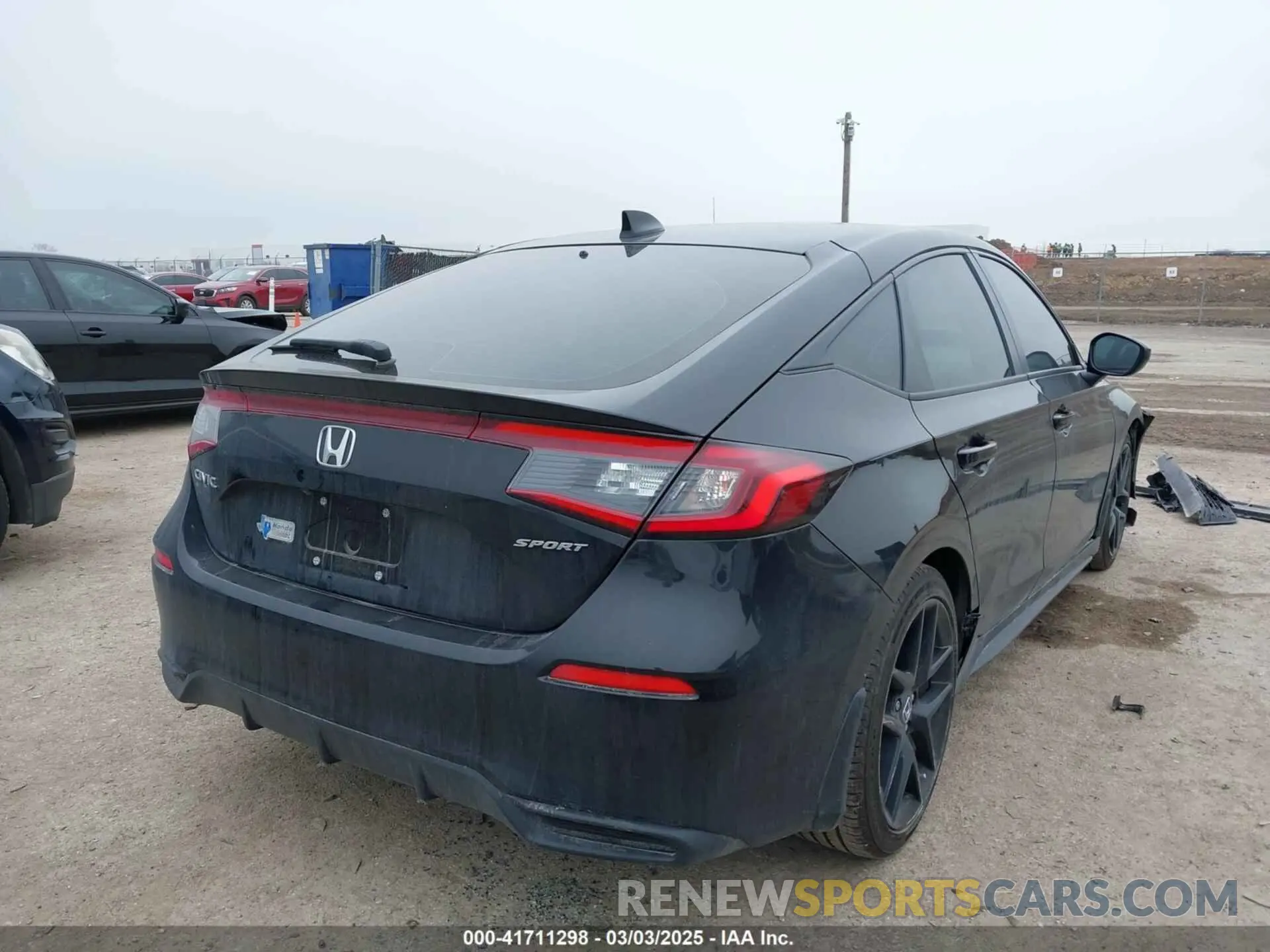 4 Фотография поврежденного автомобиля 19XFL2H86RE036898 HONDA CIVIC 2024
