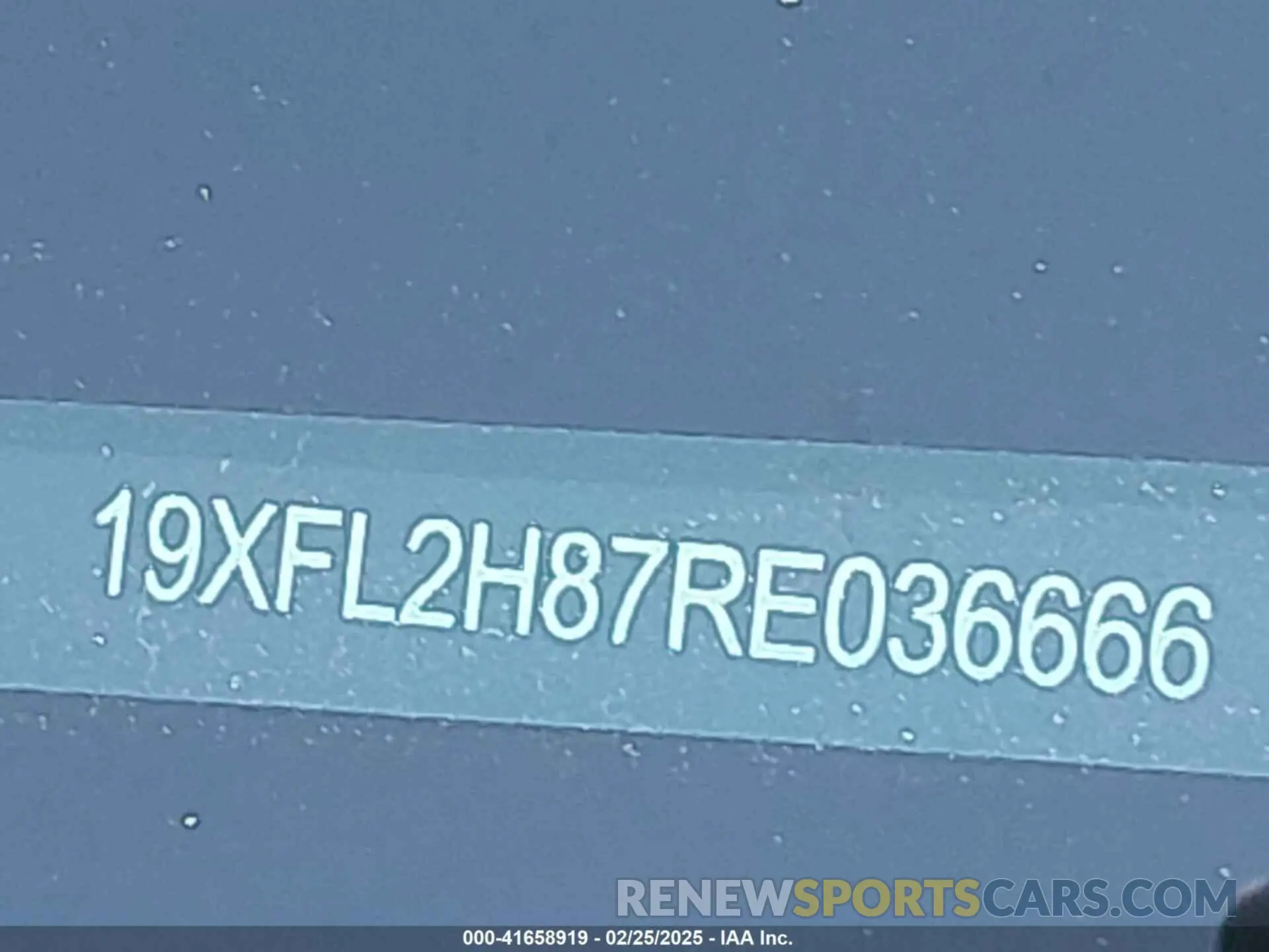 17 Photograph of a damaged car 19XFL2H87RE036666 HONDA CIVIC 2024