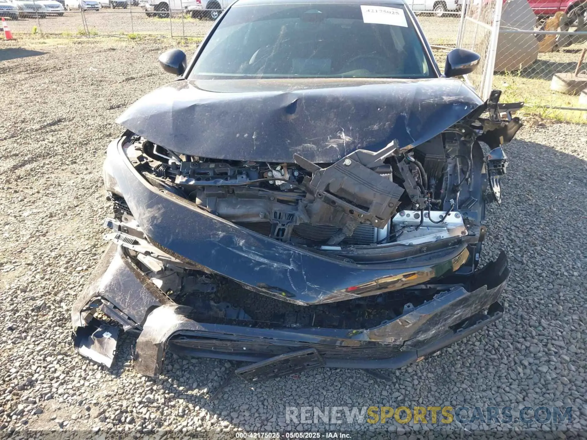 6 Photograph of a damaged car 19XFL2H88RE036675 HONDA CIVIC 2024