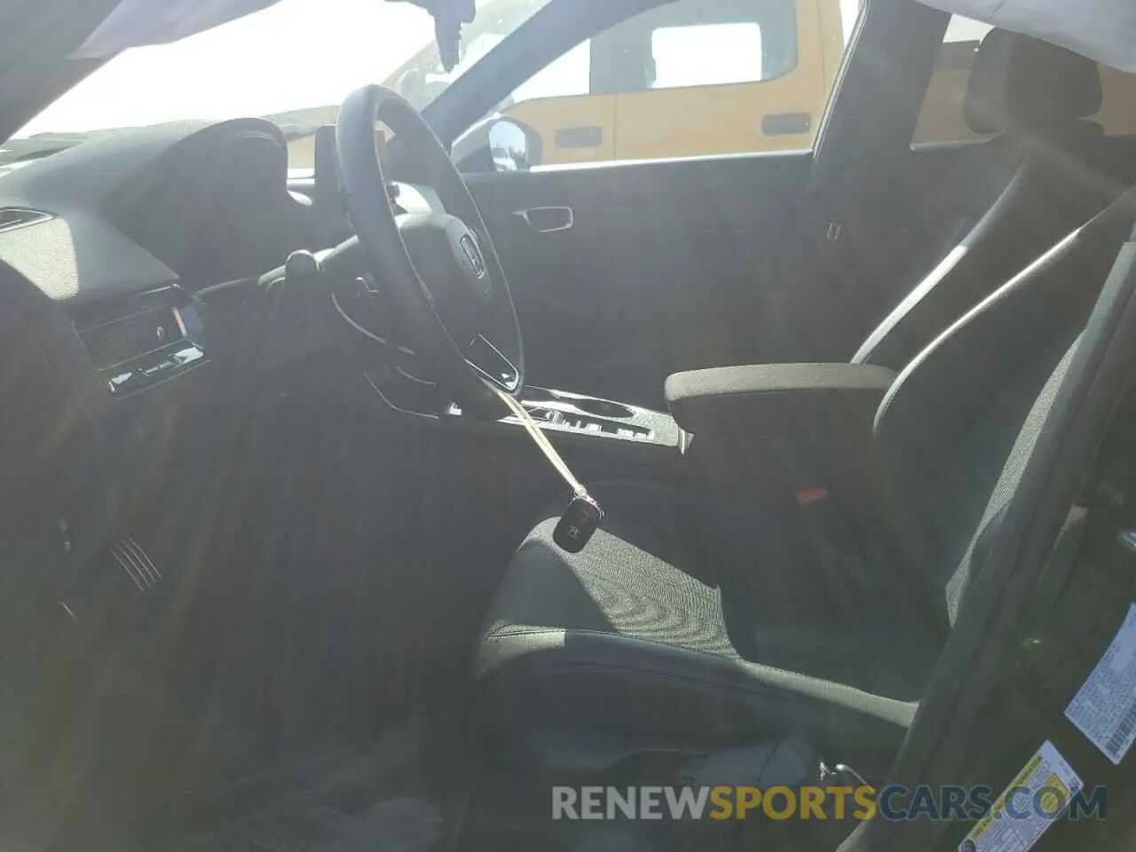 7 Фотография поврежденного автомобиля 19XFL2H89RE017357 HONDA CIVIC 2024