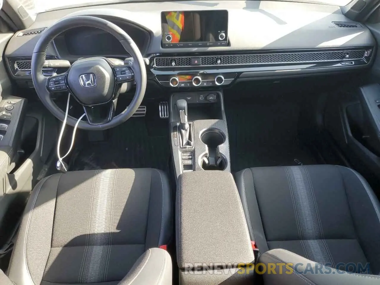 8 Фотография поврежденного автомобиля 19XFL2H89RE017357 HONDA CIVIC 2024