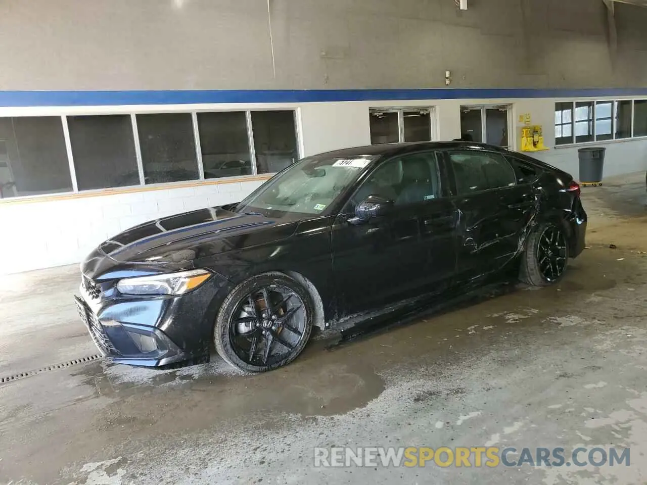 1 Photograph of a damaged car 19XFL2H89RE020307 HONDA CIVIC 2024