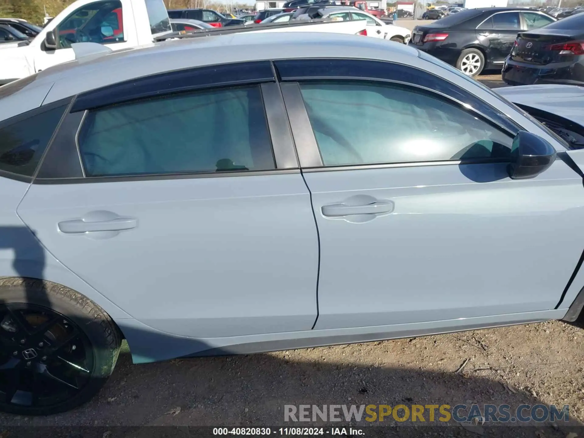 12 Фотография поврежденного автомобиля 19XFL2H89RE025541 HONDA CIVIC 2024