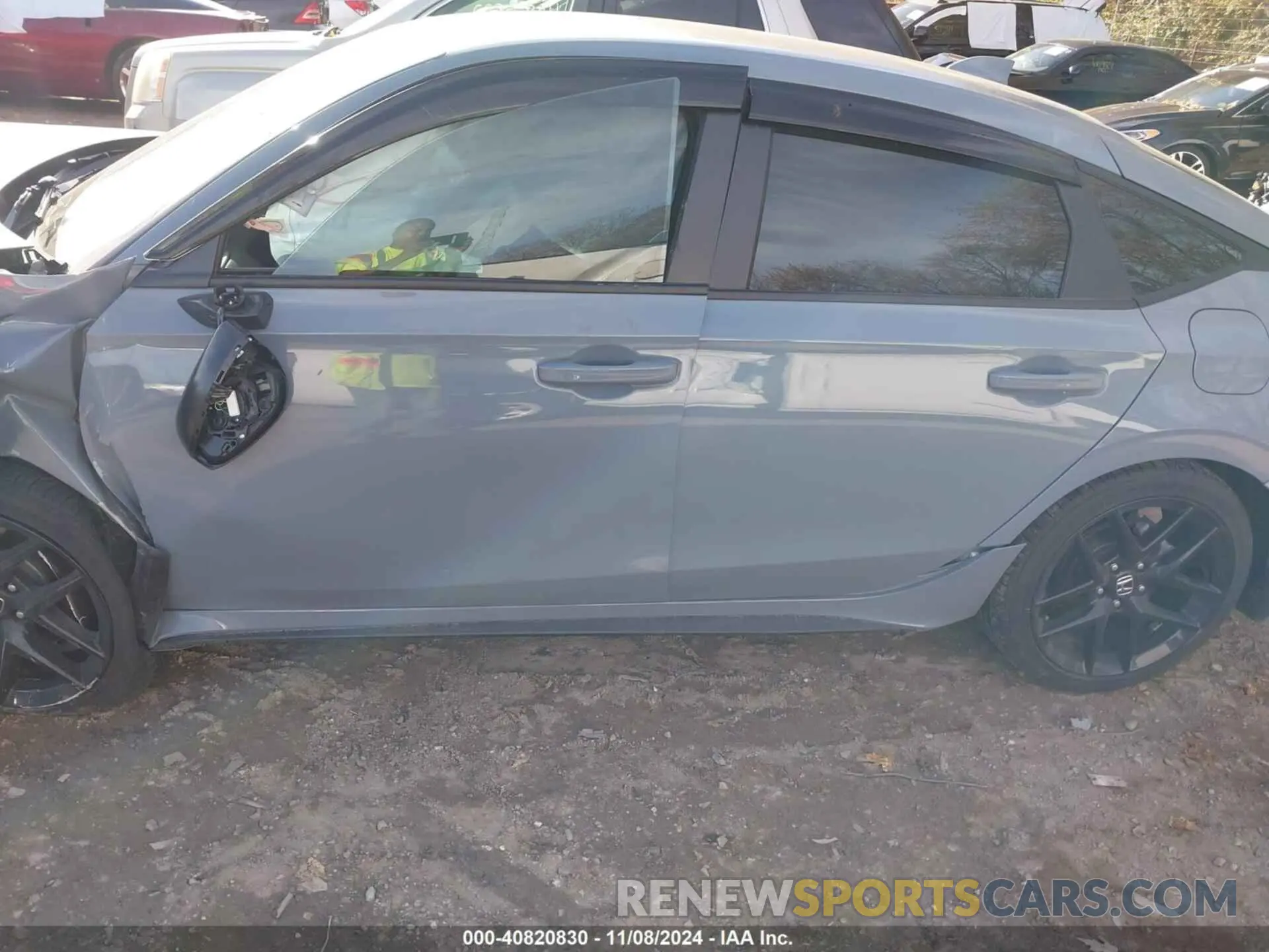 13 Фотография поврежденного автомобиля 19XFL2H89RE025541 HONDA CIVIC 2024
