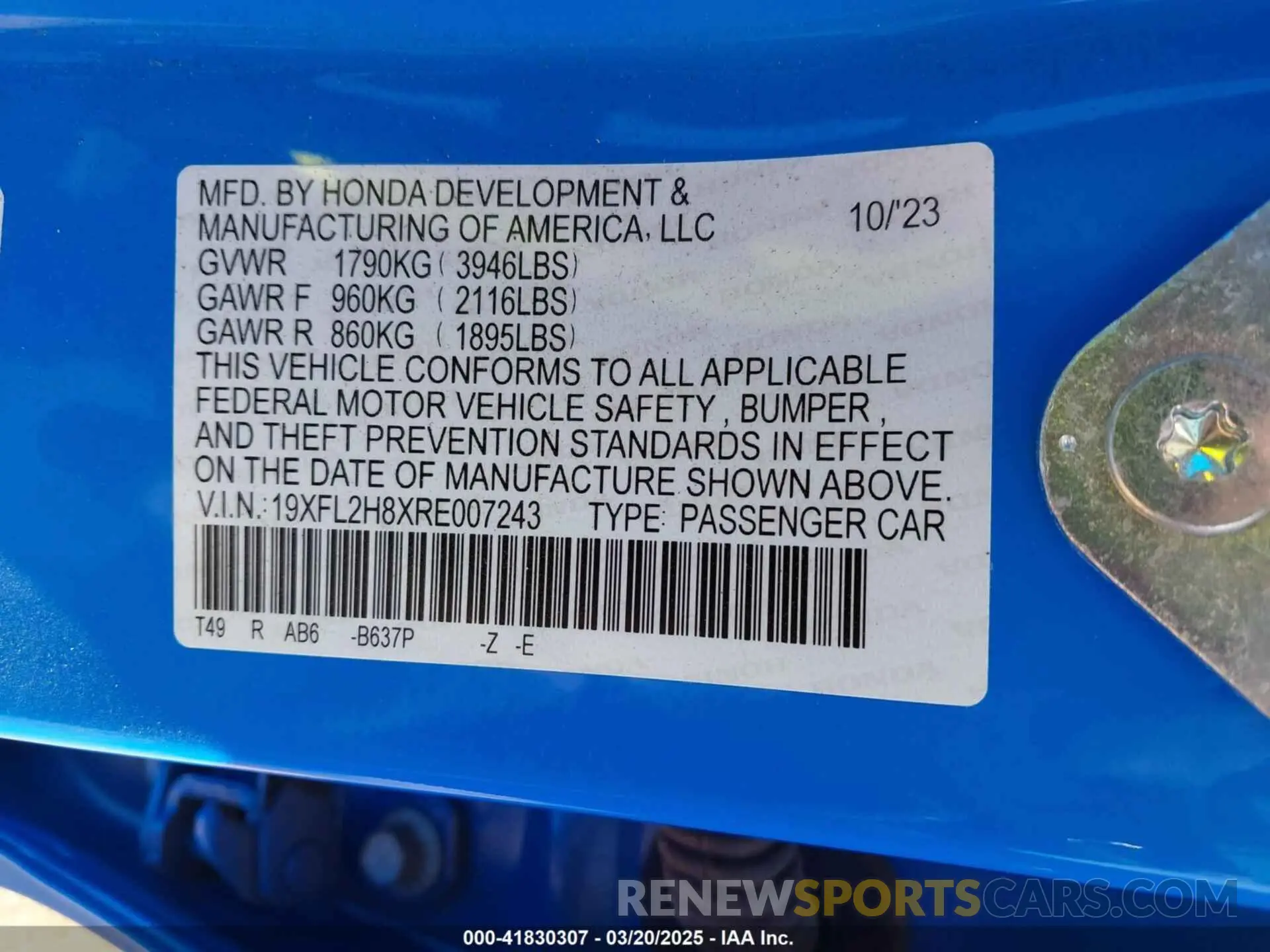 9 Photograph of a damaged car 19XFL2H8XRE007243 HONDA CIVIC 2024