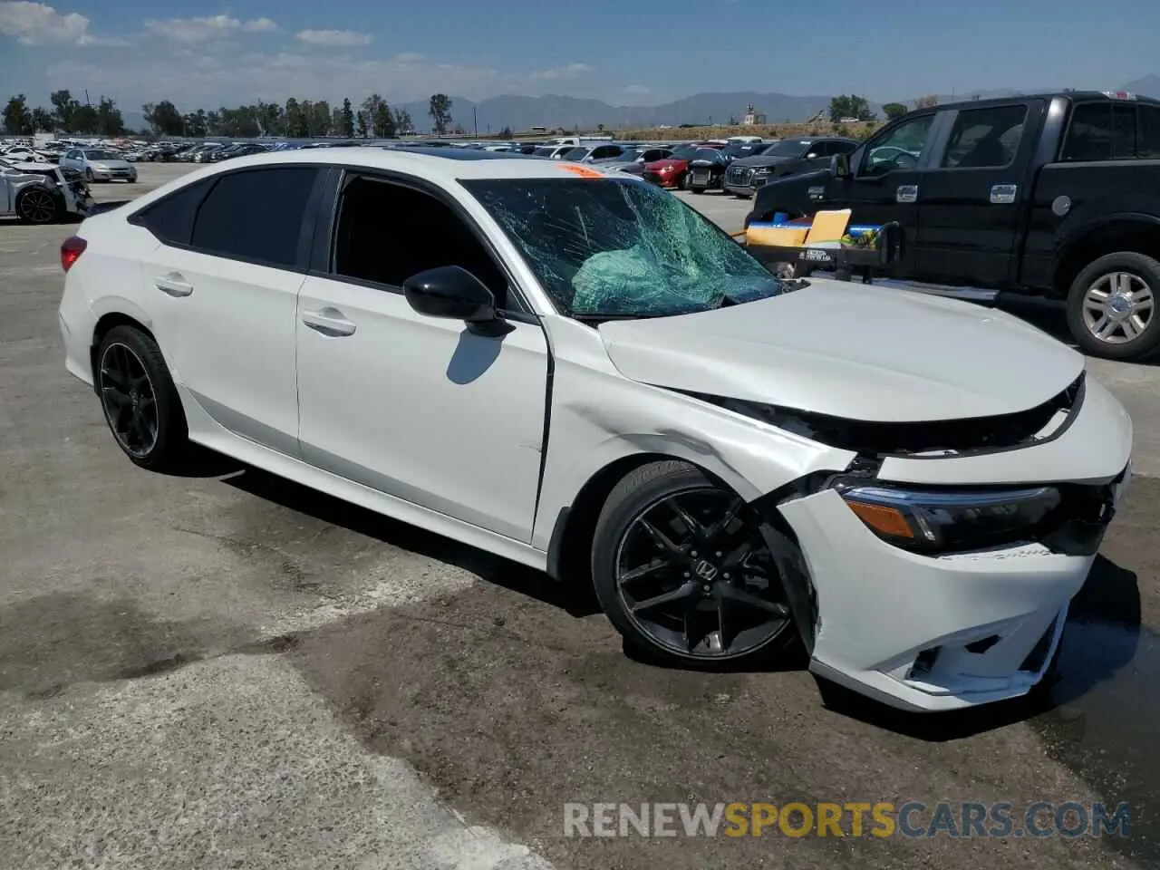 4 Photograph of a damaged car 2HGFE1E5XRH470584 HONDA CIVIC 2024