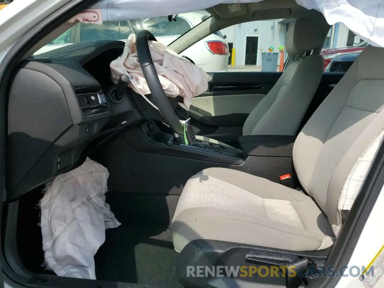 7 Photograph of a damaged car 2HGFE1F70RH340703 HONDA CIVIC 2024