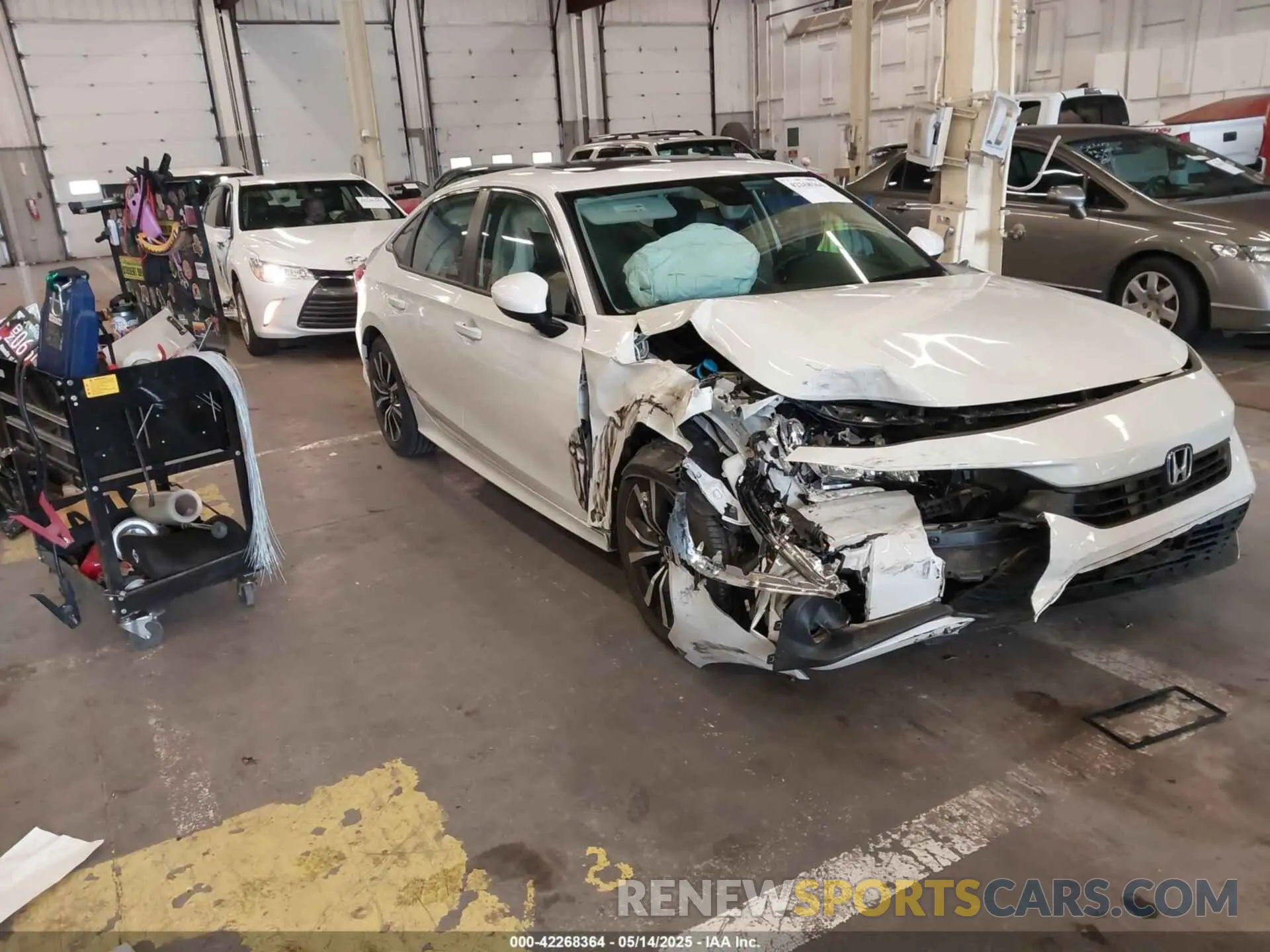 1 Photograph of a damaged car 2HGFE1F72RH312787 HONDA CIVIC 2024