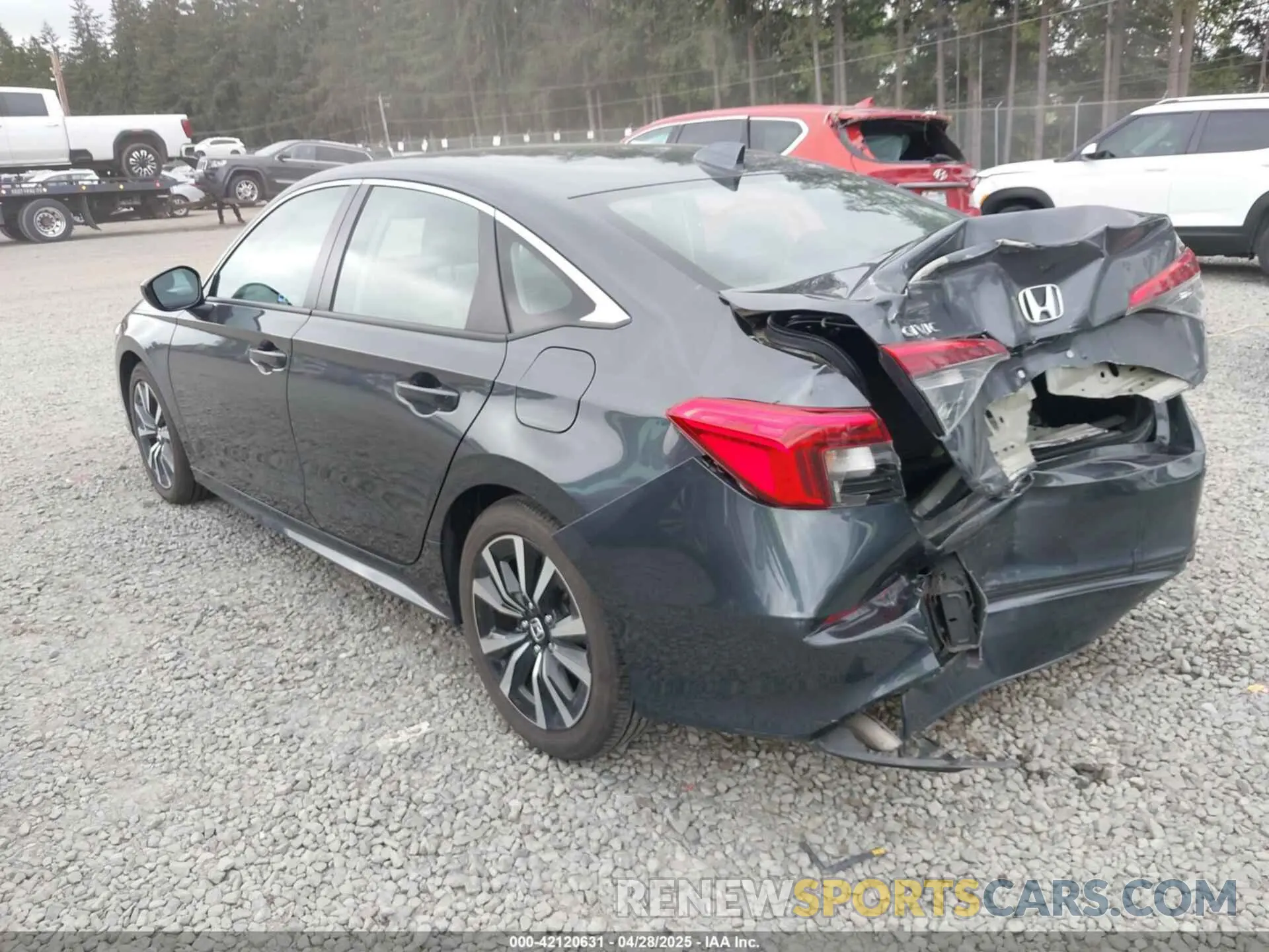 3 Фотография поврежденного автомобиля 2HGFE1F73RH315892 HONDA CIVIC 2024