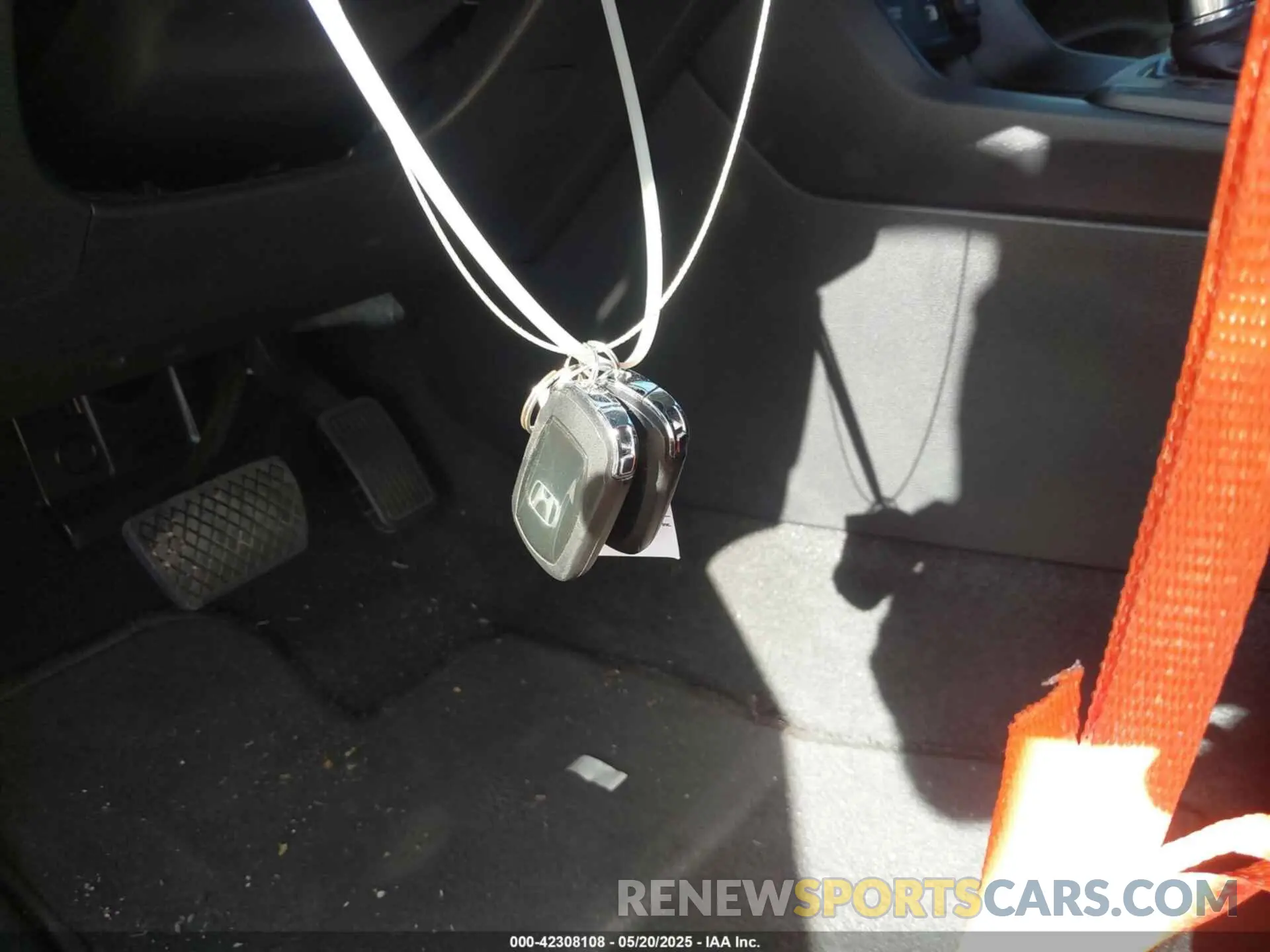 11 Photograph of a damaged car 2HGFE1F74RH304514 HONDA CIVIC 2024