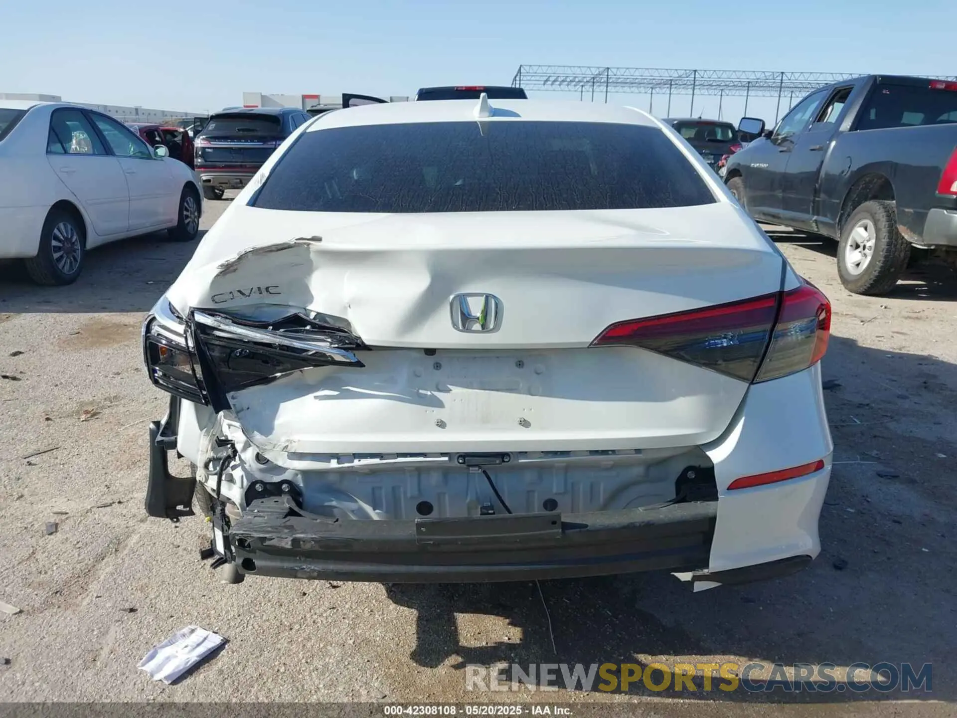 16 Photograph of a damaged car 2HGFE1F74RH304514 HONDA CIVIC 2024
