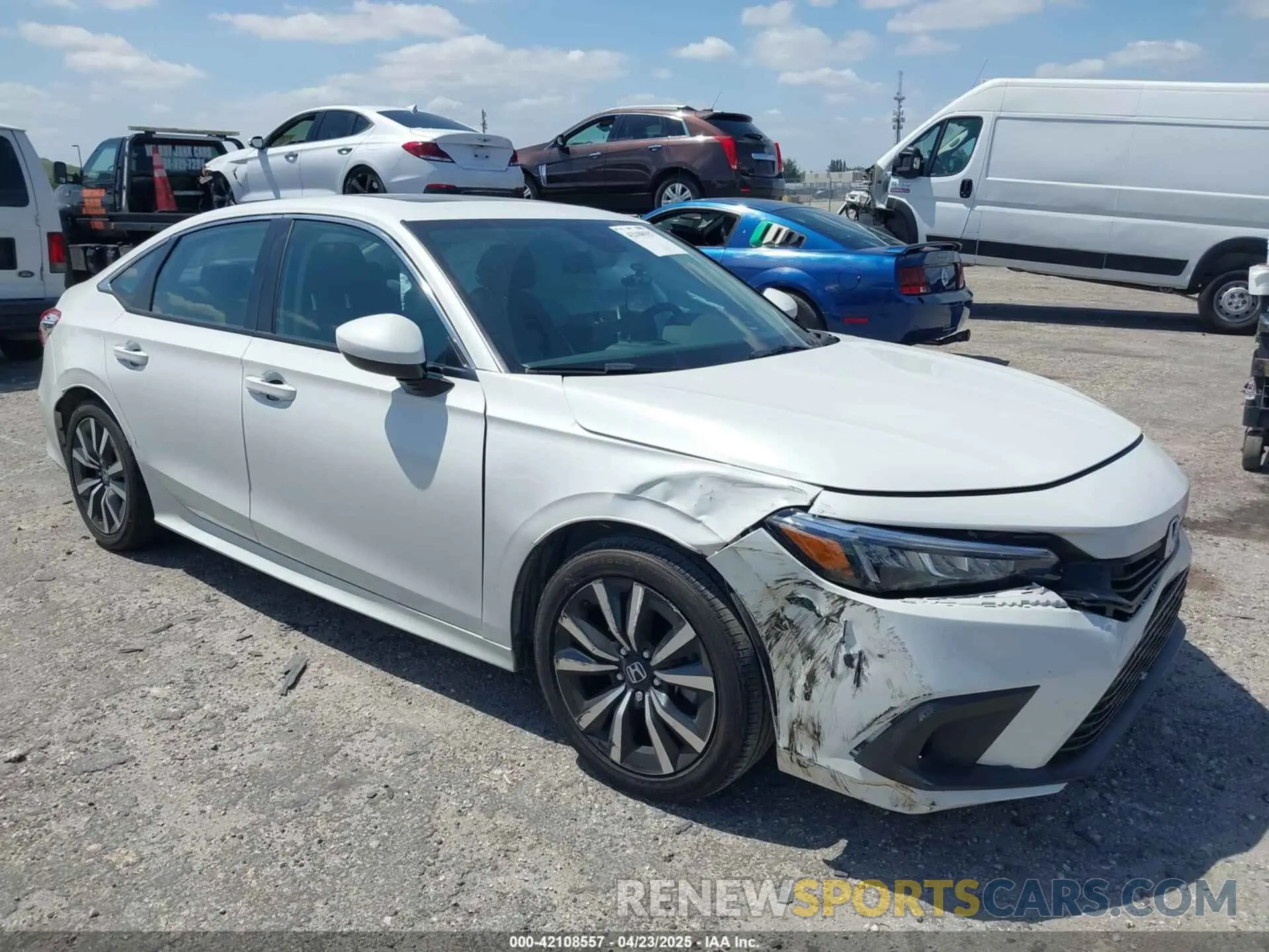 1 Photograph of a damaged car 2HGFE1F74RH305940 HONDA CIVIC 2024