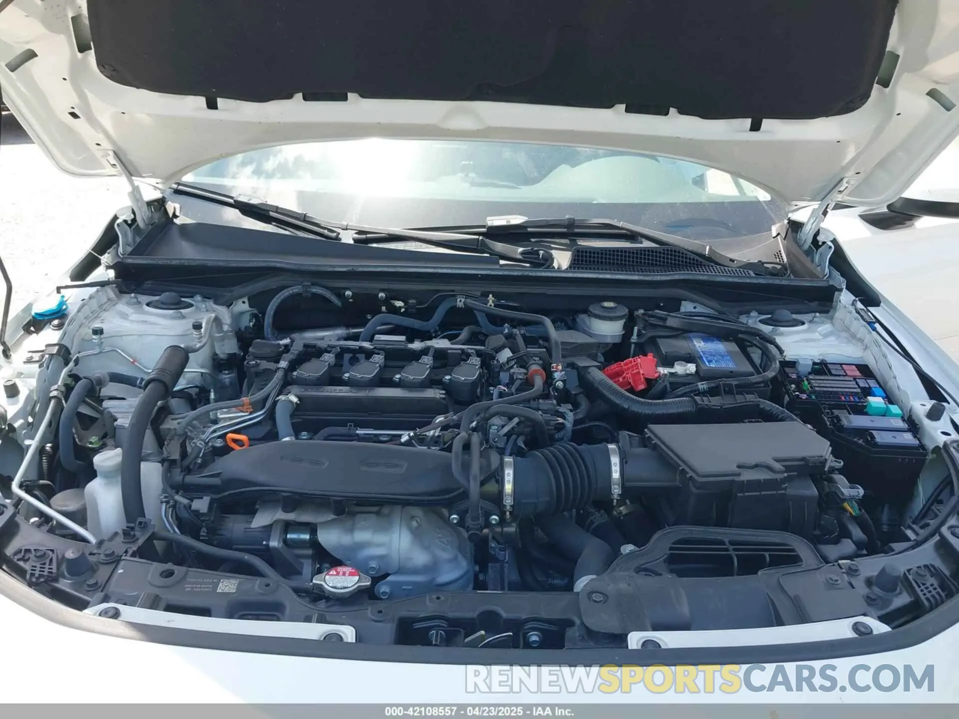 10 Photograph of a damaged car 2HGFE1F74RH305940 HONDA CIVIC 2024