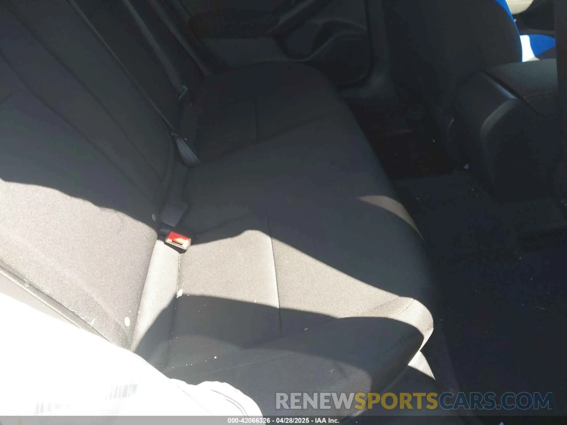 8 Photograph of a damaged car 2HGFE1F74RH319661 HONDA CIVIC 2024