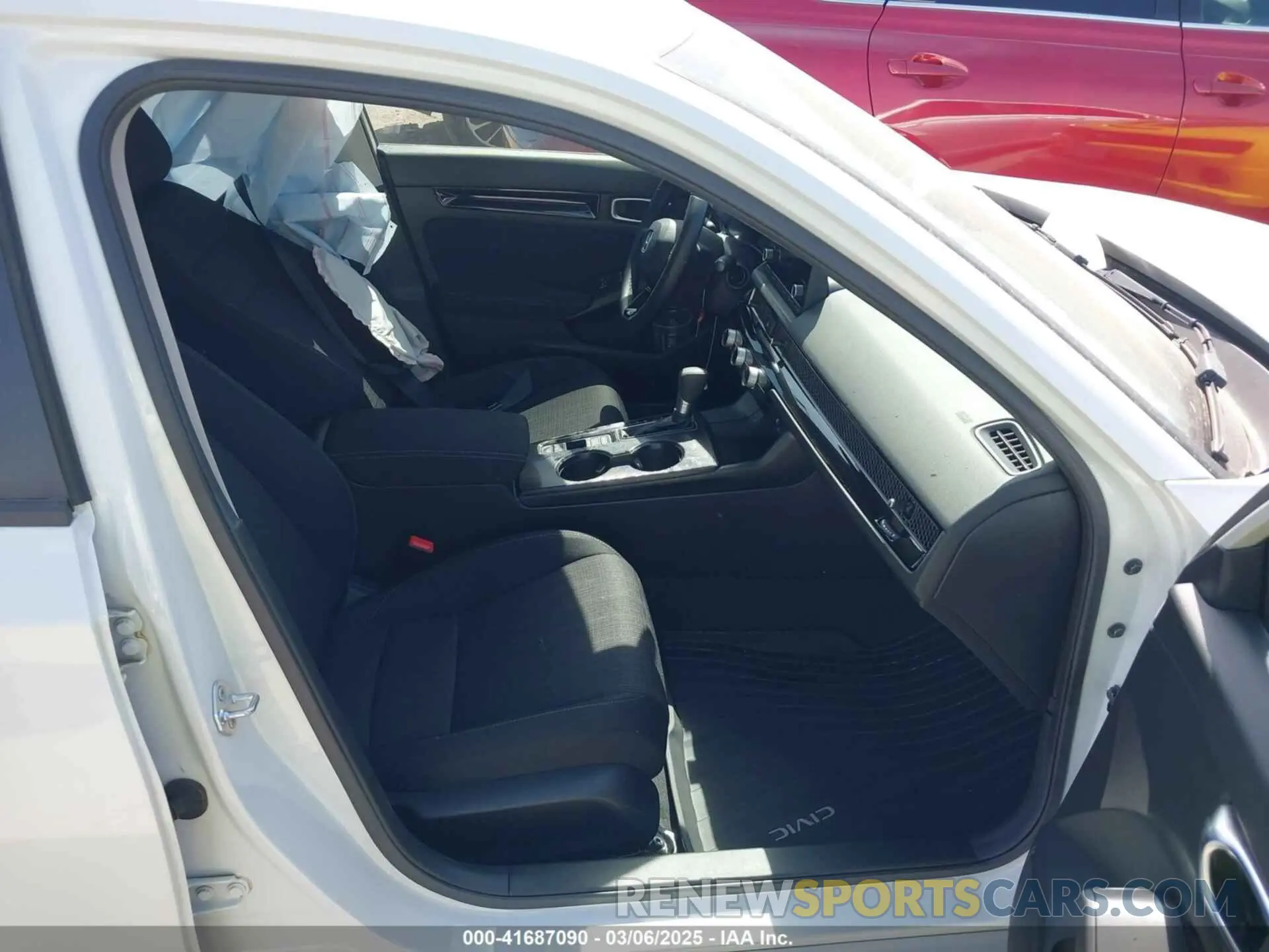 5 Фотография поврежденного автомобиля 2HGFE1F74RH335262 HONDA CIVIC 2024