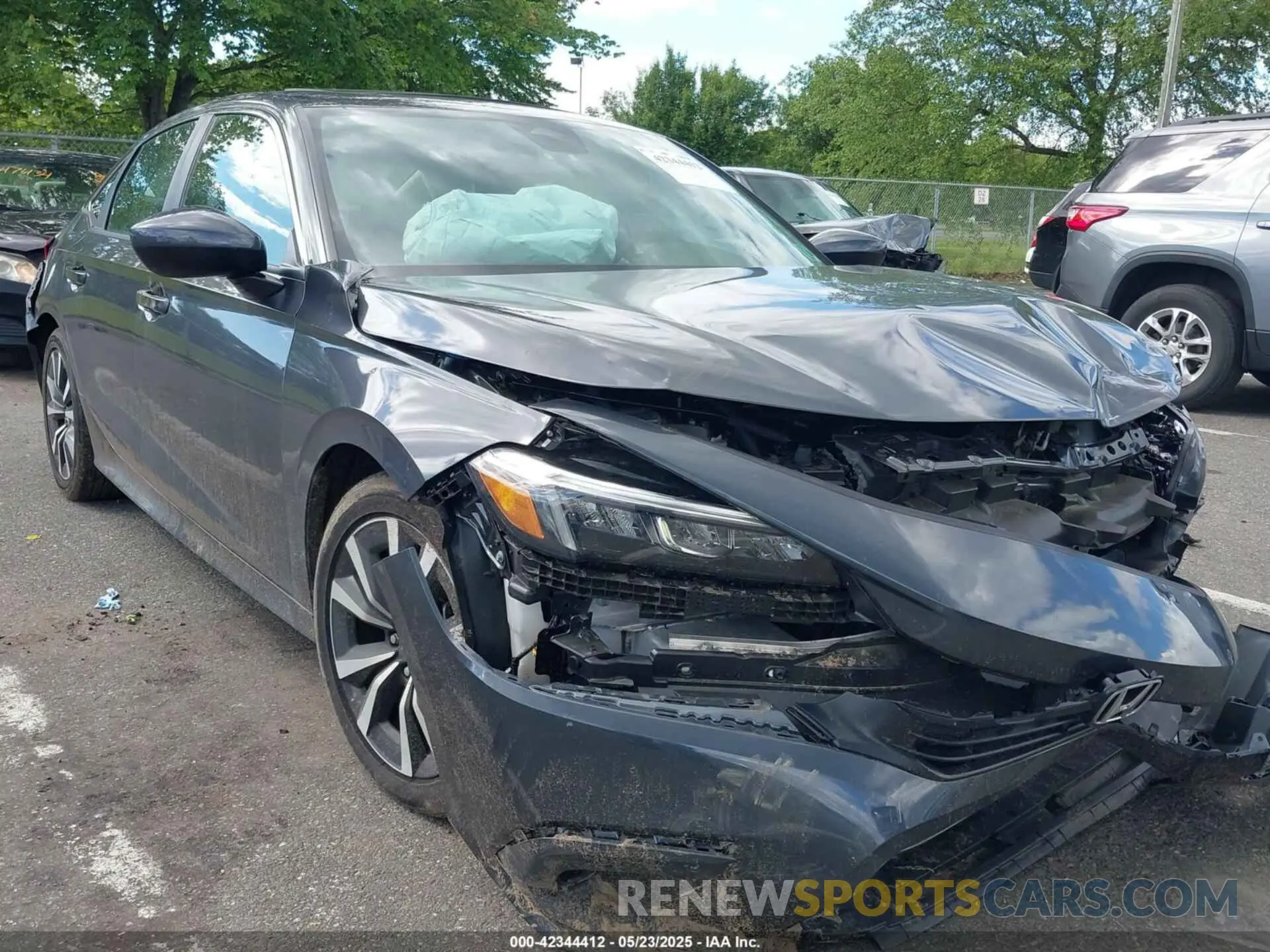 1 Photograph of a damaged car 2HGFE1F75RH332855 HONDA CIVIC 2024