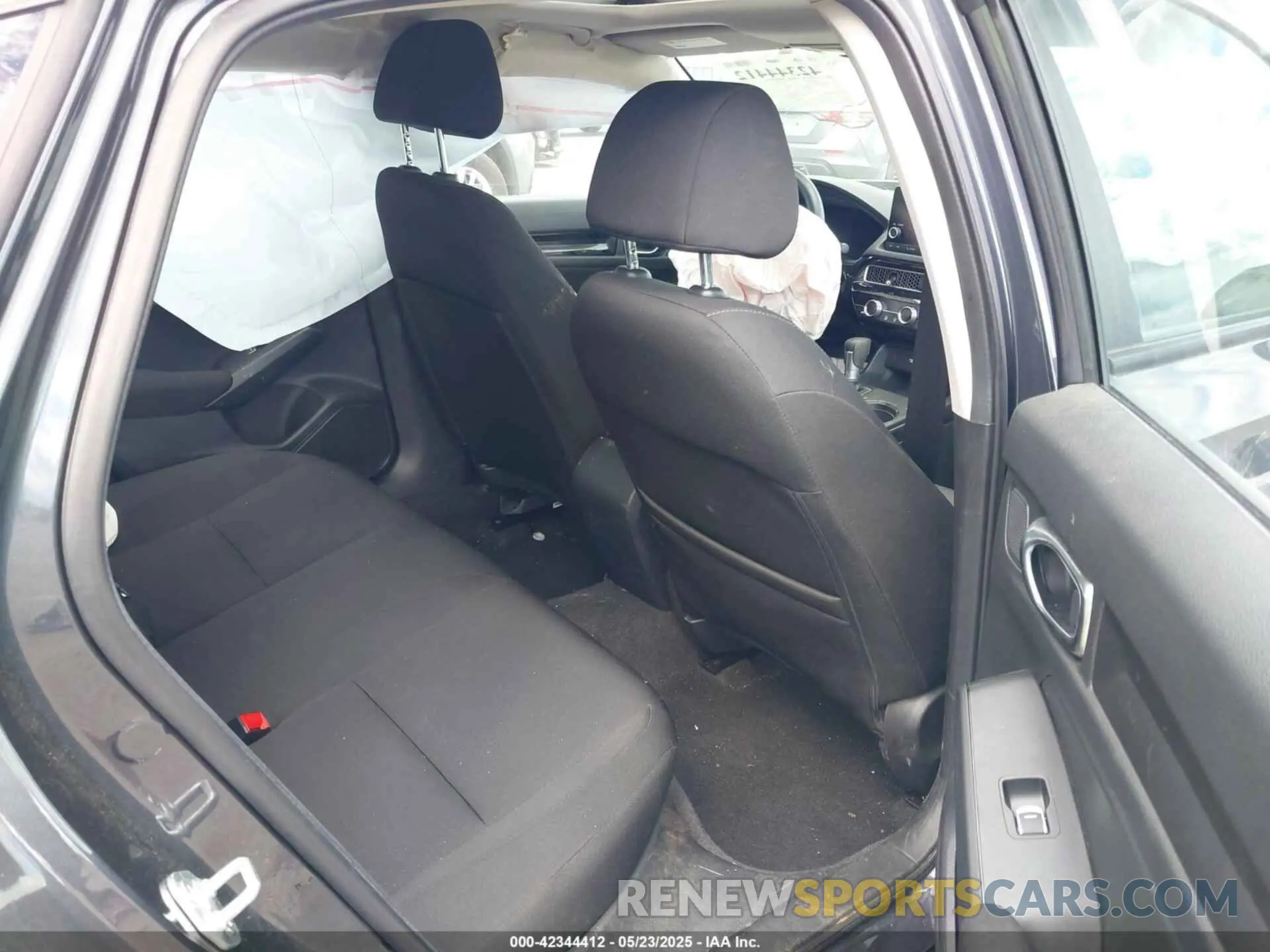 8 Photograph of a damaged car 2HGFE1F75RH332855 HONDA CIVIC 2024