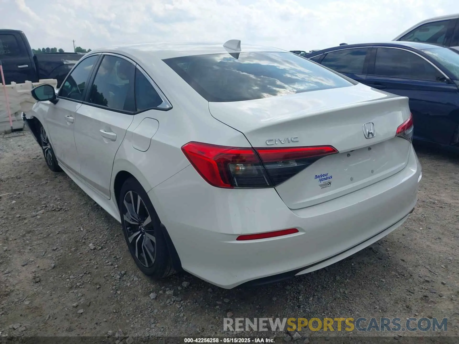 3 Фотография поврежденного автомобиля 2HGFE1F76RH304286 HONDA CIVIC 2024