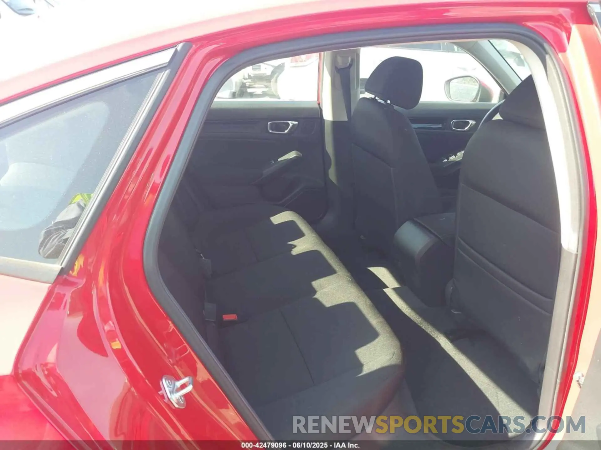 8 Фотография поврежденного автомобиля 2HGFE1F76RH334002 HONDA CIVIC 2024