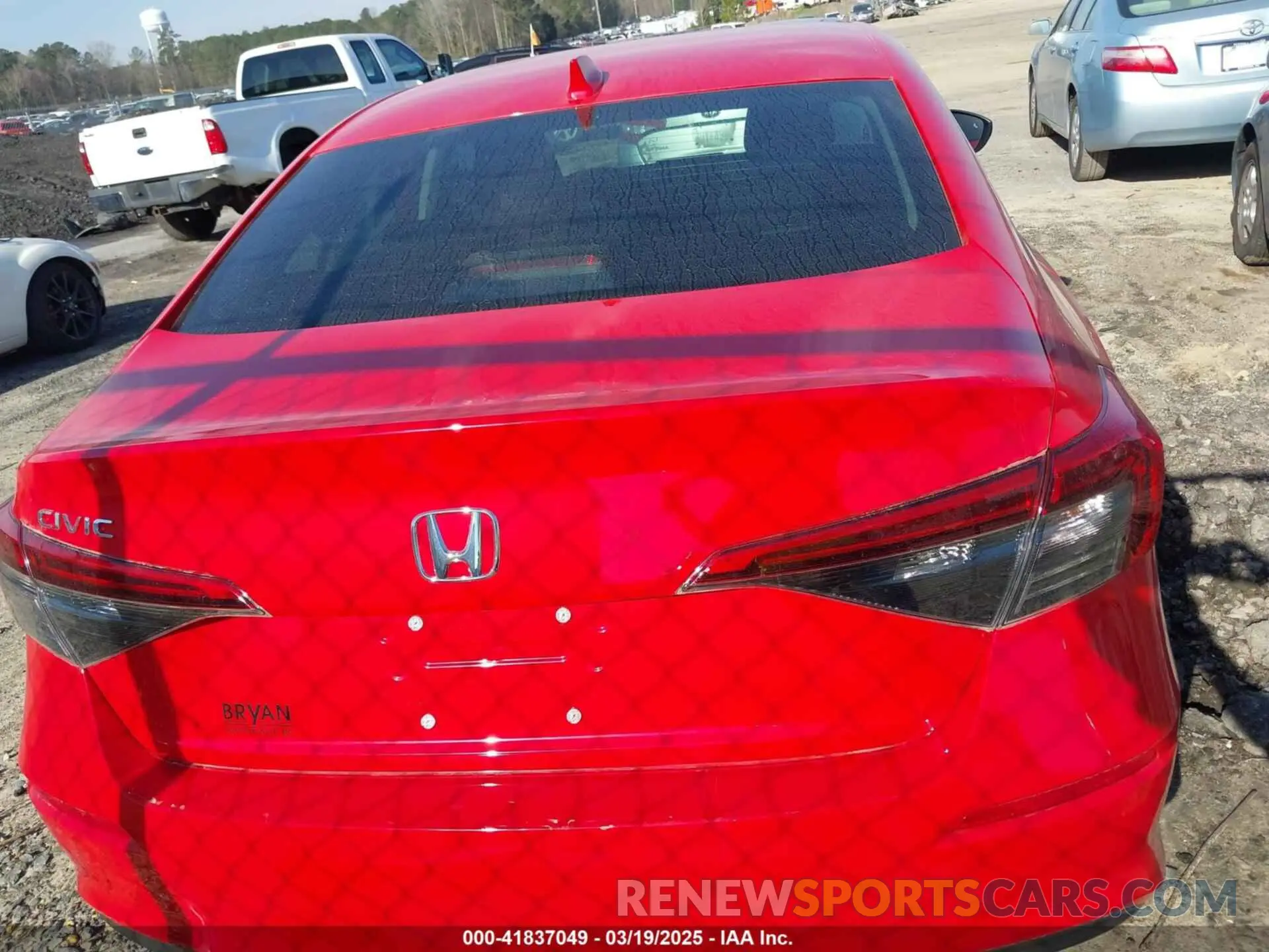 17 Photograph of a damaged car 2HGFE1F79RH306694 HONDA CIVIC 2024
