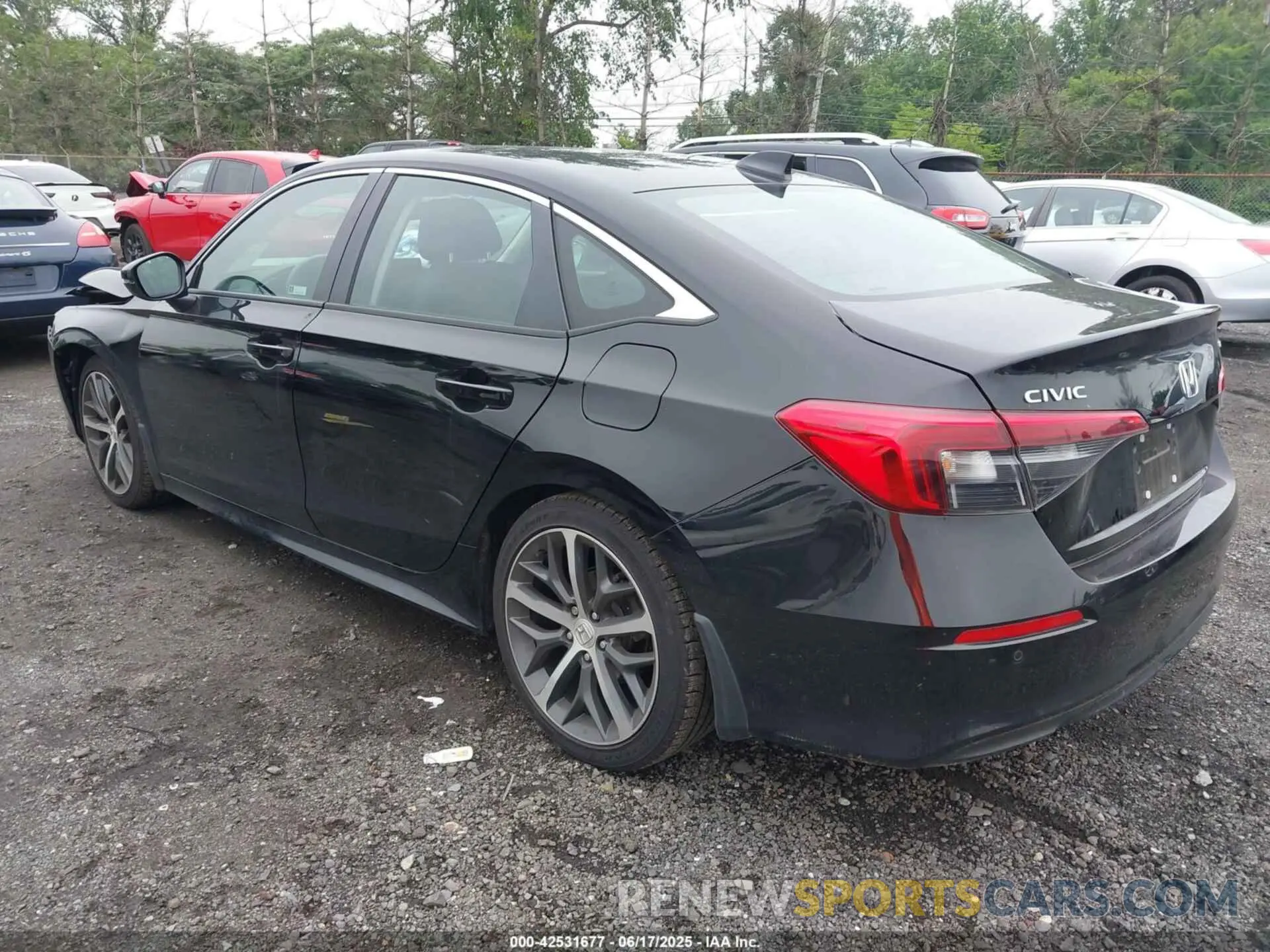 3 Фотография поврежденного автомобиля 2HGFE1F90RH333297 HONDA CIVIC 2024