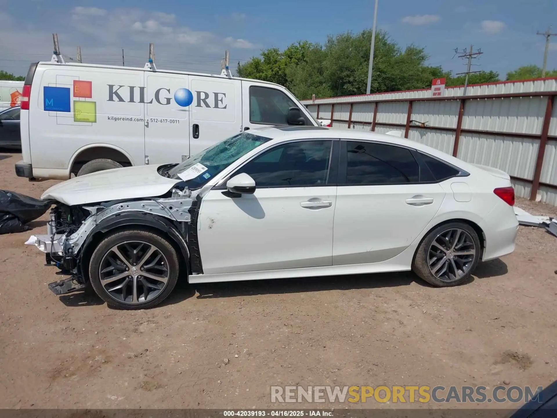 15 Фотография поврежденного автомобиля 2HGFE1F90RH341254 HONDA CIVIC 2024