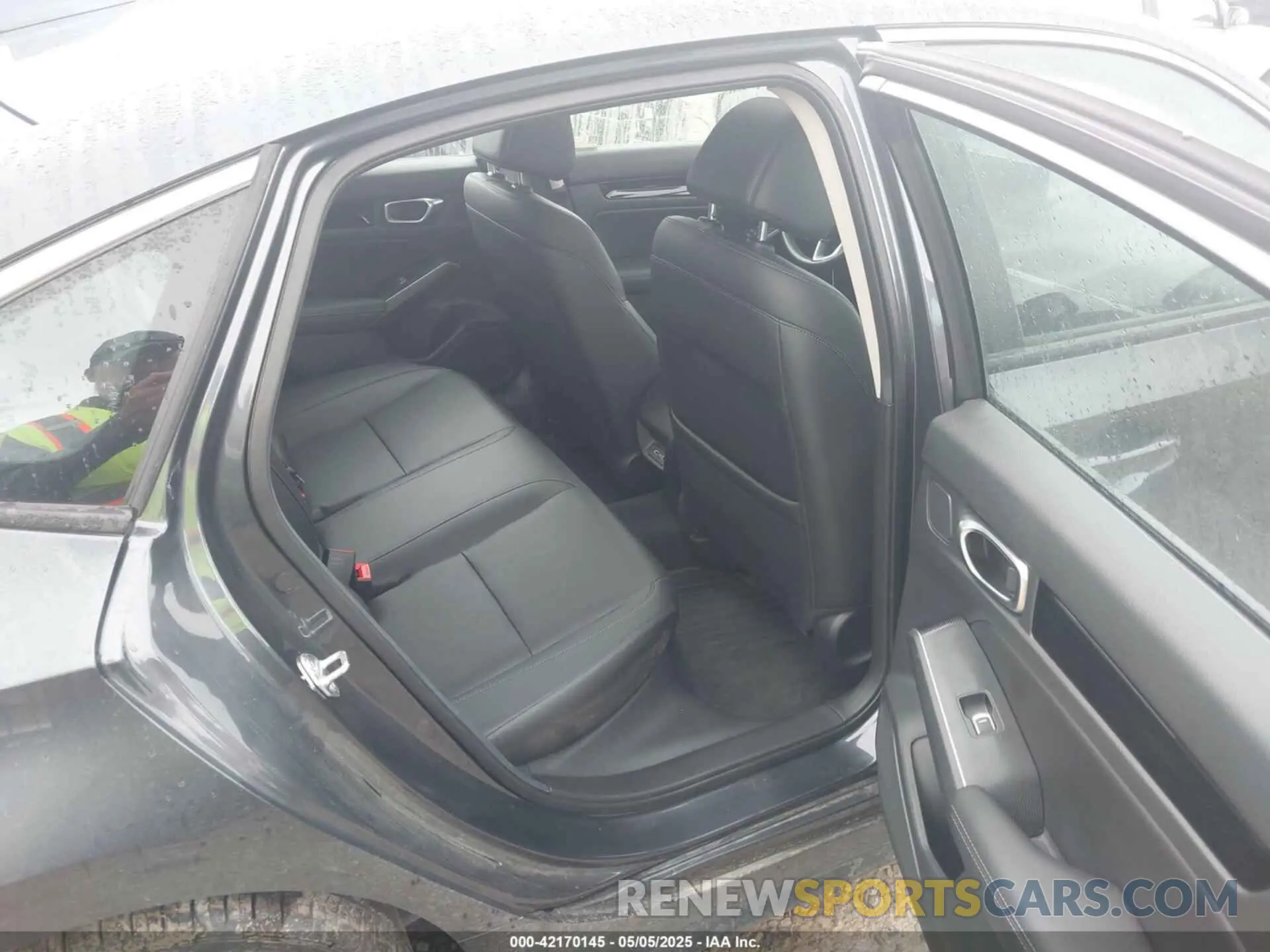 8 Фотография поврежденного автомобиля 2HGFE1F92RH300270 HONDA CIVIC 2024