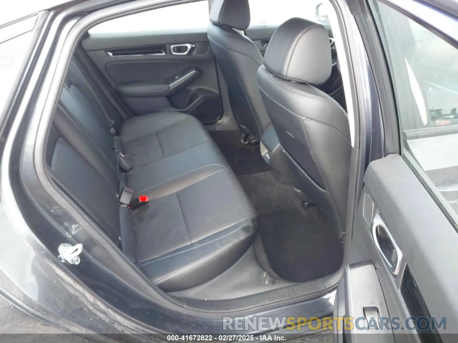 8 Фотография поврежденного автомобиля 2HGFE1F93RH340101 HONDA CIVIC 2024