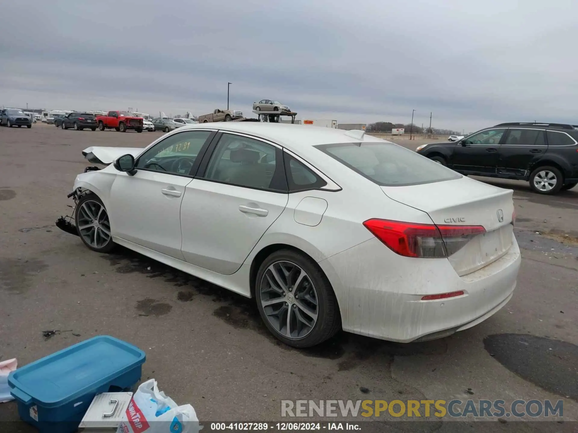 3 Фотография поврежденного автомобиля 2HGFE1F94RH306104 HONDA CIVIC 2024