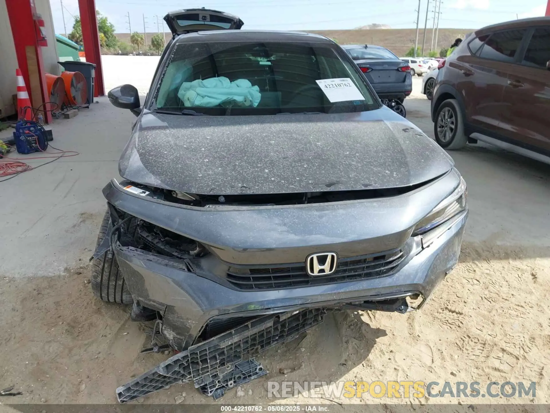 6 Фотография поврежденного автомобиля 2HGFE1F97RH309935 HONDA CIVIC 2024