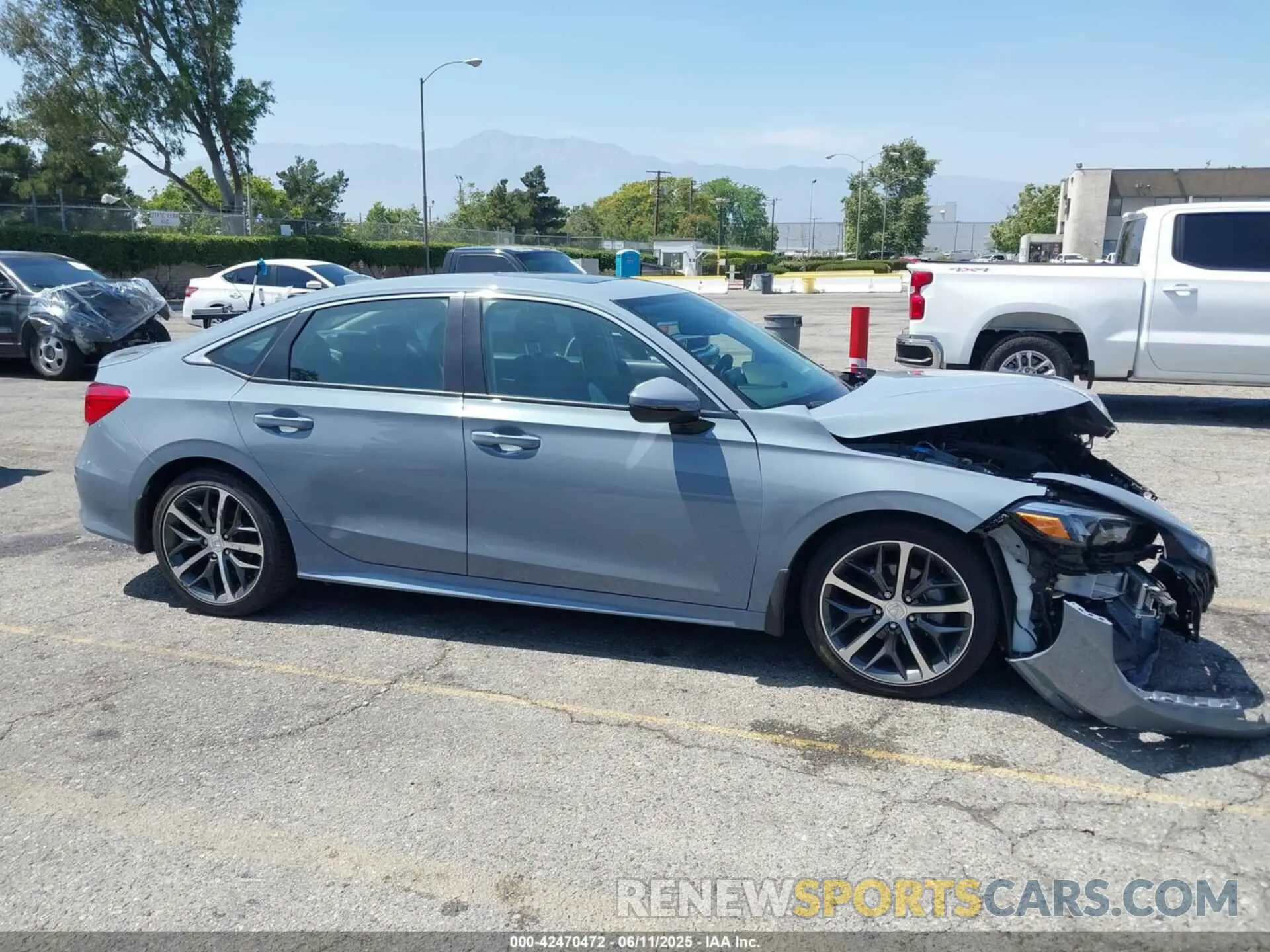 13 Photograph of a damaged car 2HGFE1F98RH322905 HONDA CIVIC 2024